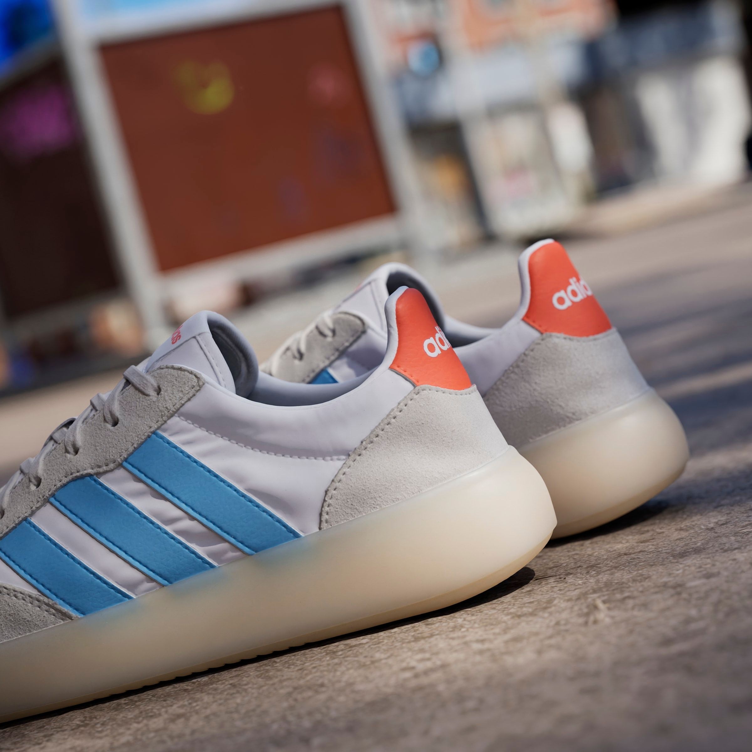 adidas Sportswear Sneaker »BARREDA DECODE«, Design auf den Spuren des adidas Handball Spezial
