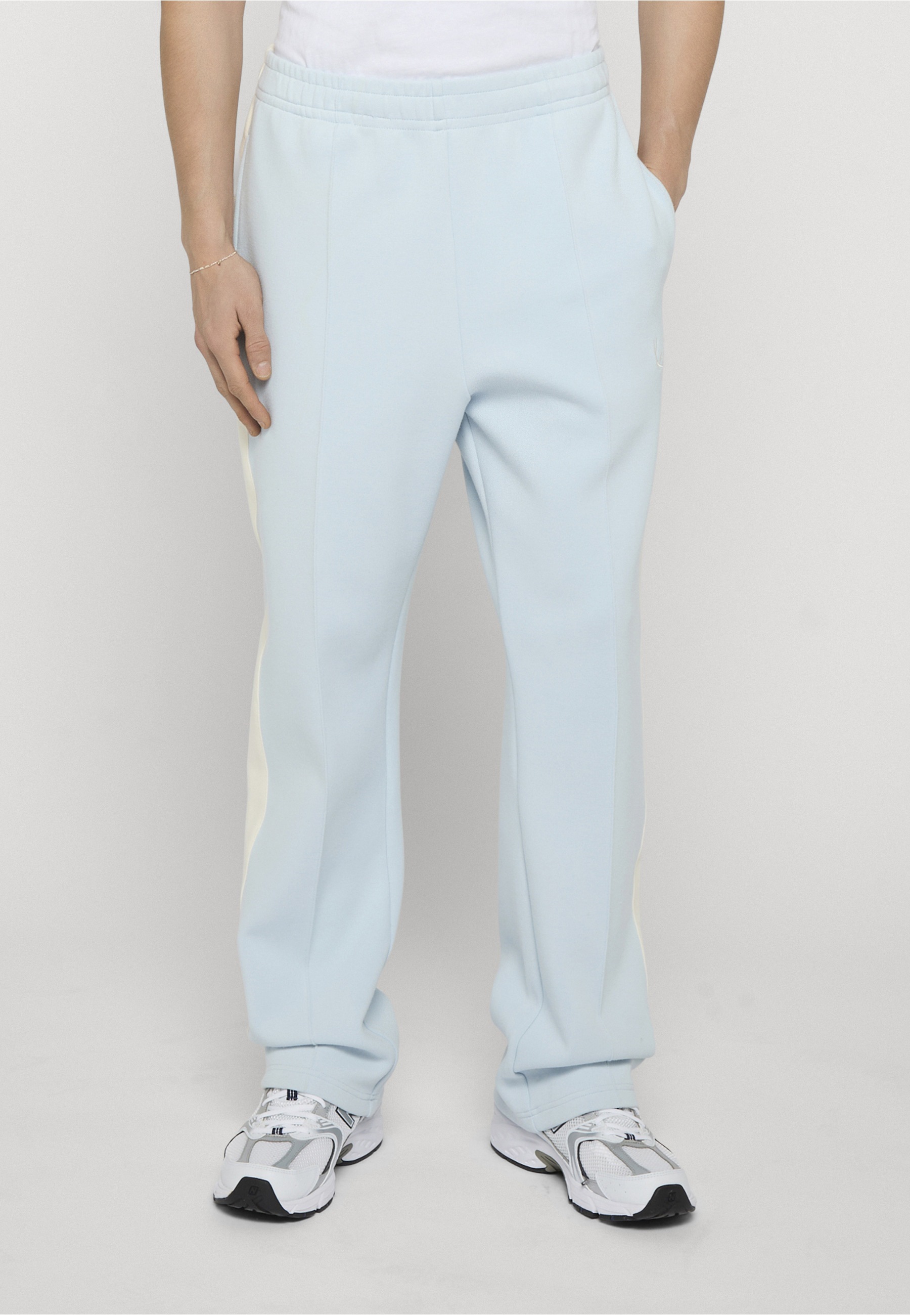 Karl Kani Trekkinghose »Karl Kani Signature Sidestripe Pique Trackpants«
