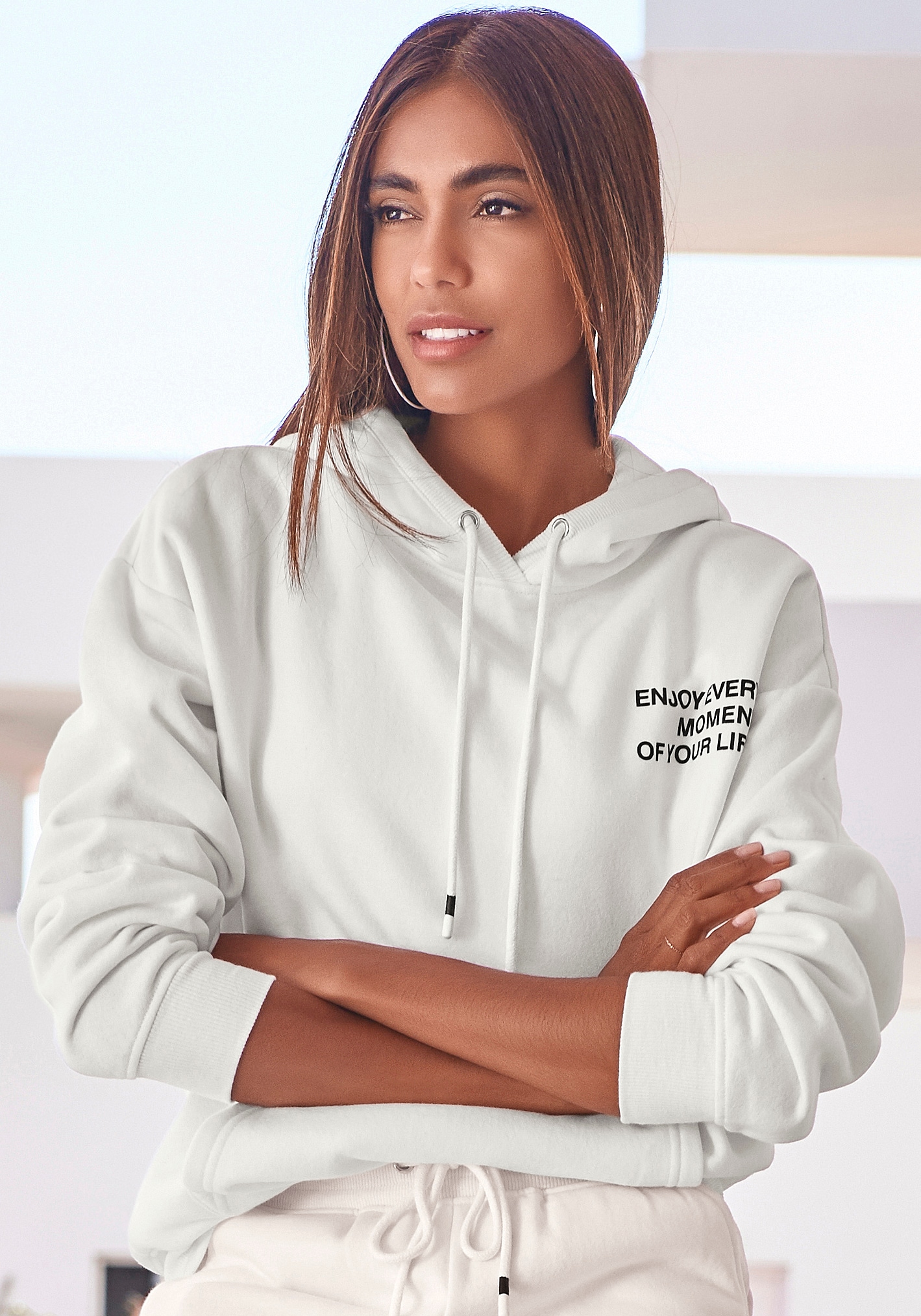 Hoodie BUFFALO, Damen, Gr. 48/50, weiß, angeraute Sweatware, Obermaterial: 60% Baumwolle, 40% Polyester, unifarben, bequem hüftlang, ohne Ausschnitt, Rippbündchen, Sweatshirts Hoodie, mit Statement Druck, Loungewear