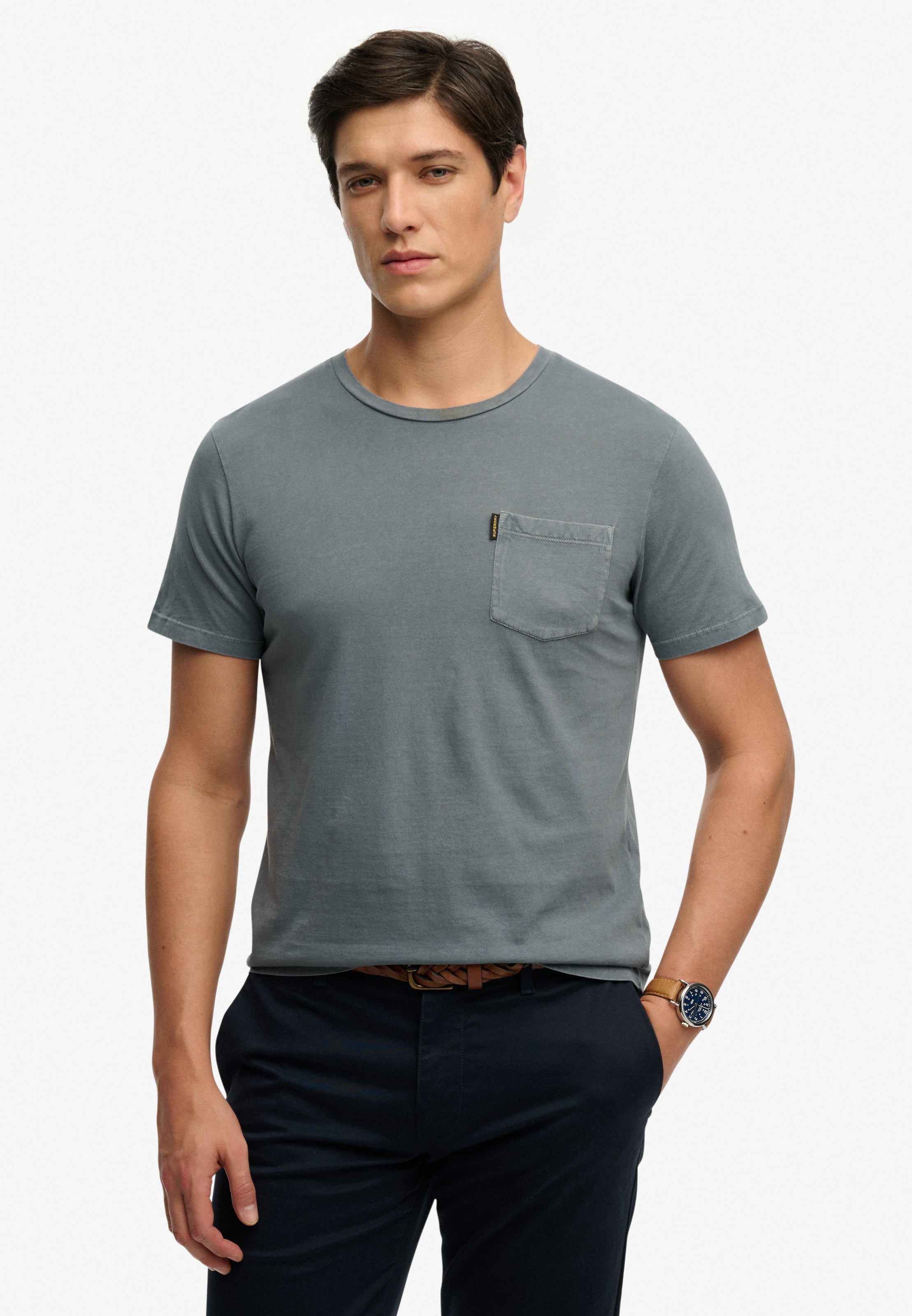 Superdry Rundhalsshirt "CLASSIC ESSENTIAL POCKET TEE" mit stylischer, aufge günstig online kaufen