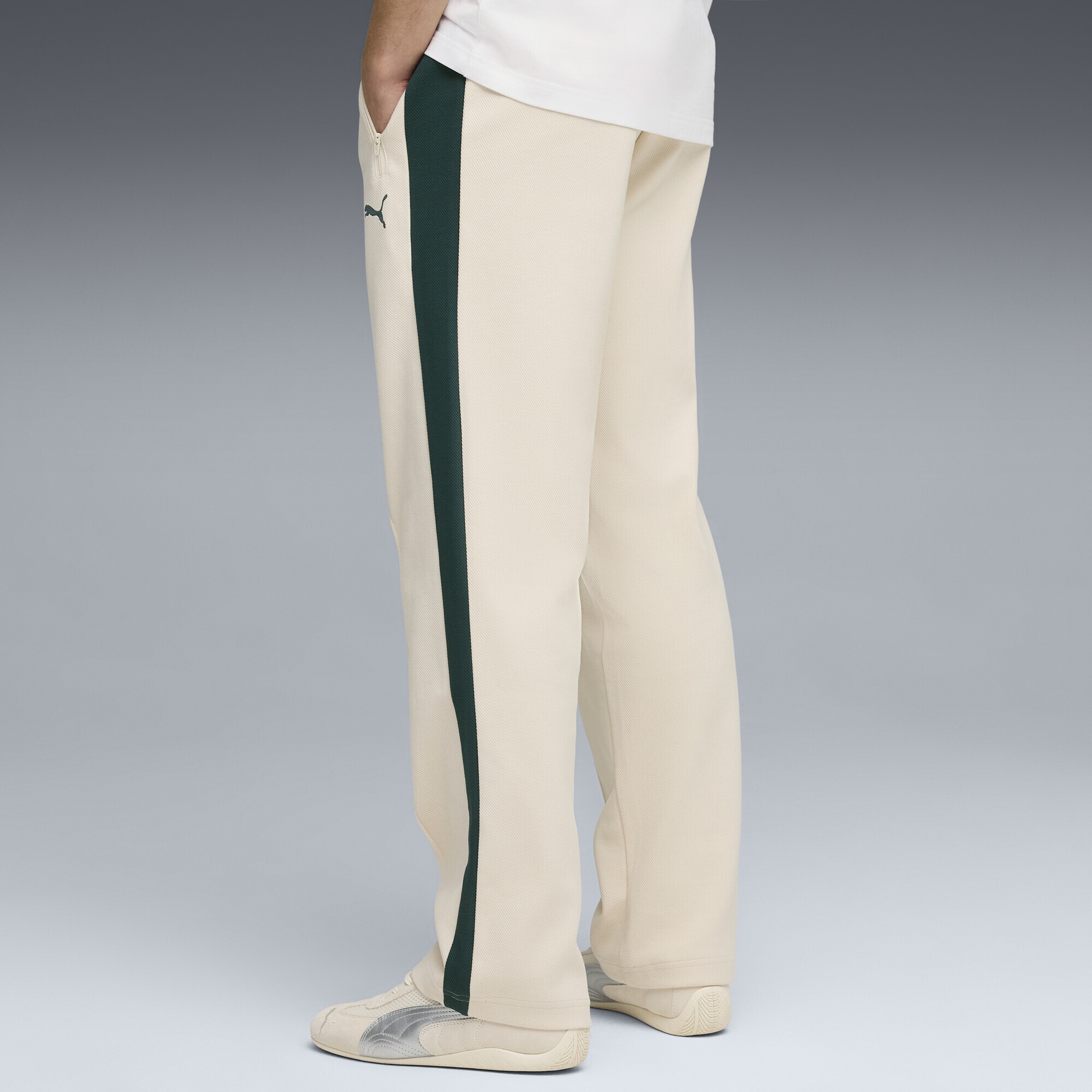 PUMA Sporthose »T7 Relaxed Jacquard Trainingshose Erwachsene«