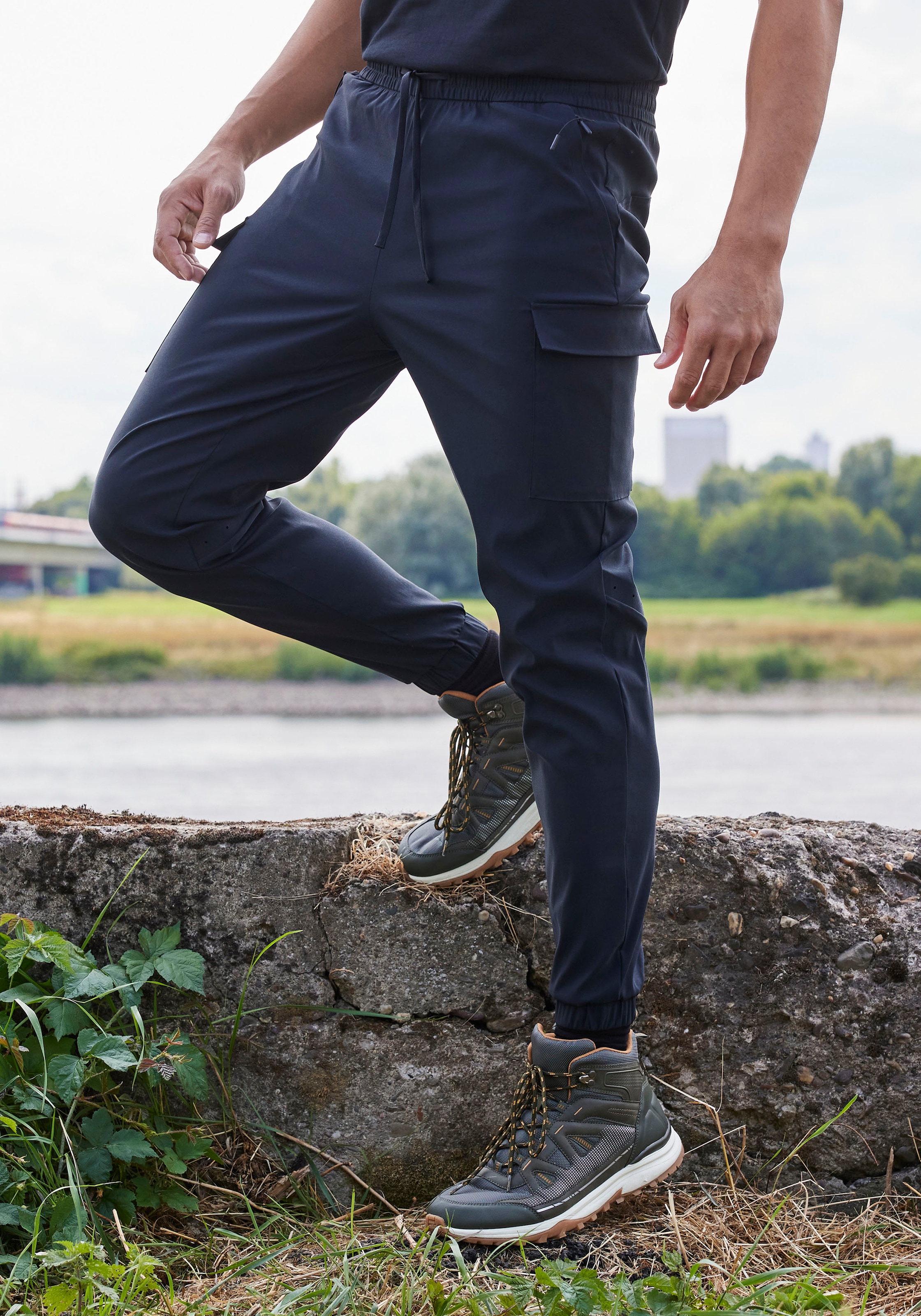 Jogger Pants »- Trekking-Outdoor-Hose«, mit Belüftung im Kniebereich