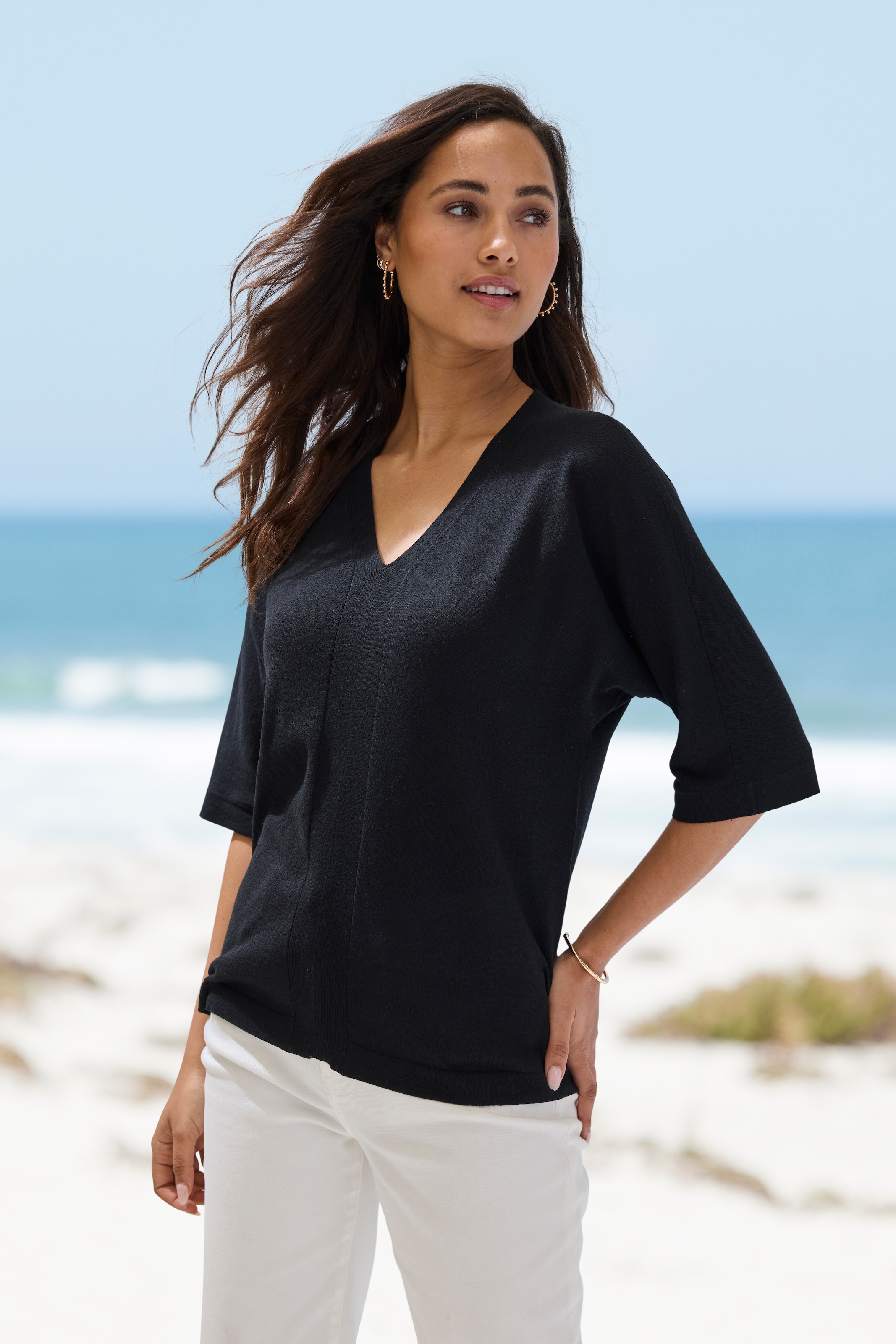 Vivance Kurzarmshirt "mit Zierknopfleiste", aus weicher Strickqualität mit günstig online kaufen