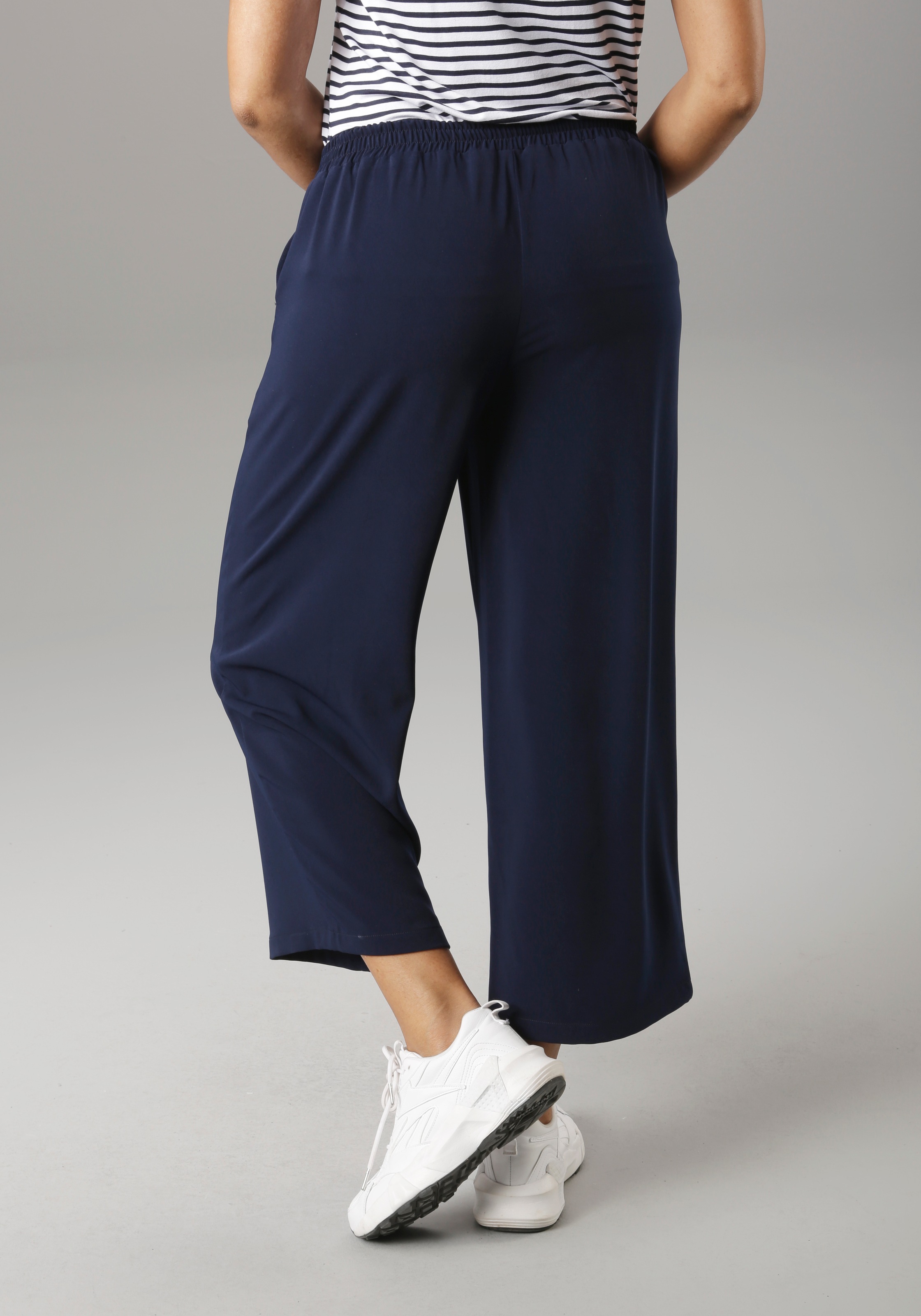 Aniston SELECTED Culotte mit Gummizug hinten am Bund XV8620