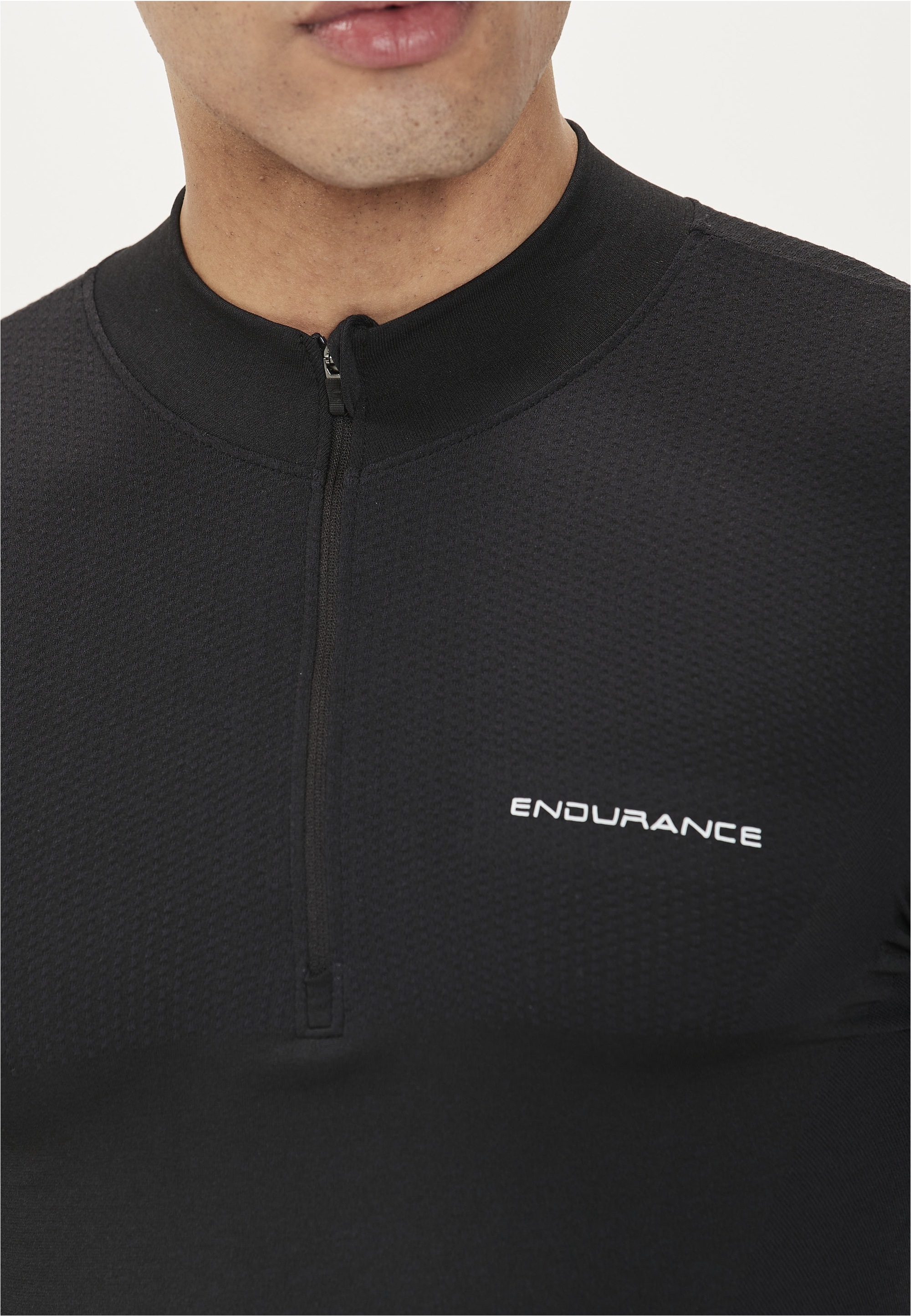 ENDURANCE Funktionsshirt »Jaro«, (1 tlg.), mit maximaler Bewegungsfreiheit