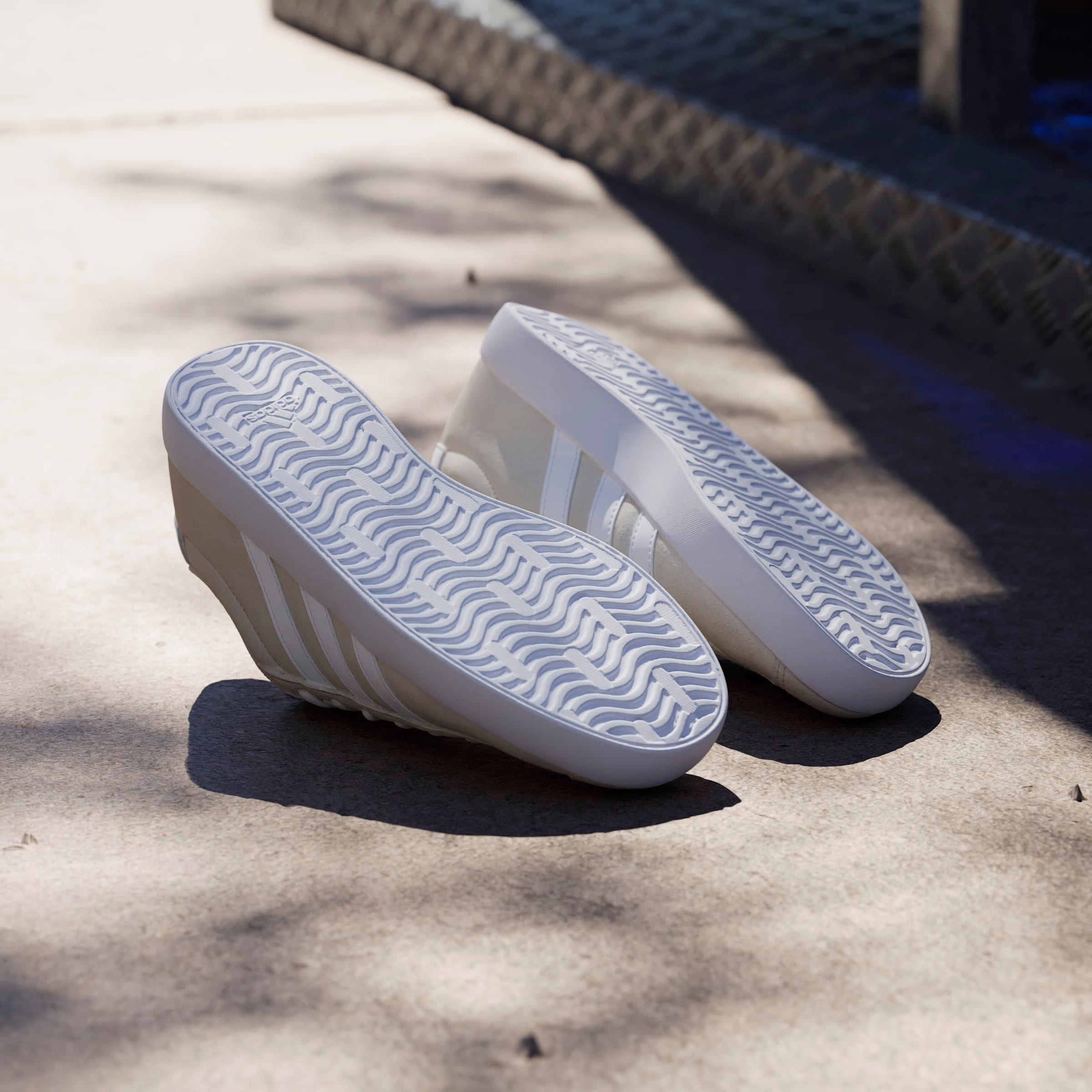 adidas Sportswear Sneaker »VL COURT 3.0 KIDS«, inspiriert vom Design des adidas samba