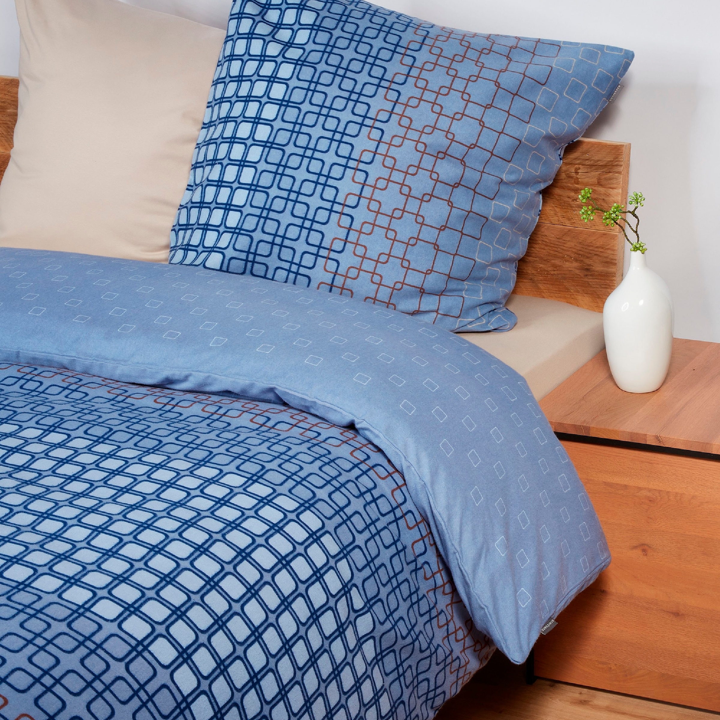 Schiesser Bettwäsche »Henka aus weicher Baumwolle mit modernem Grafikprint«, MADE IN GREEN by OEKO-TEX®-zertifiziert