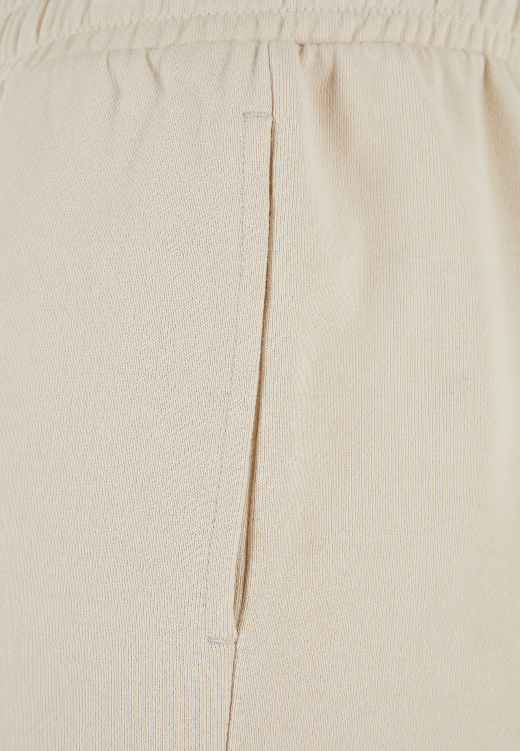 Thumbnail - URBAN CLASSICS Sweatshorts "Urban Classics Damen Ladies Organic Terry Bermuda Pants"