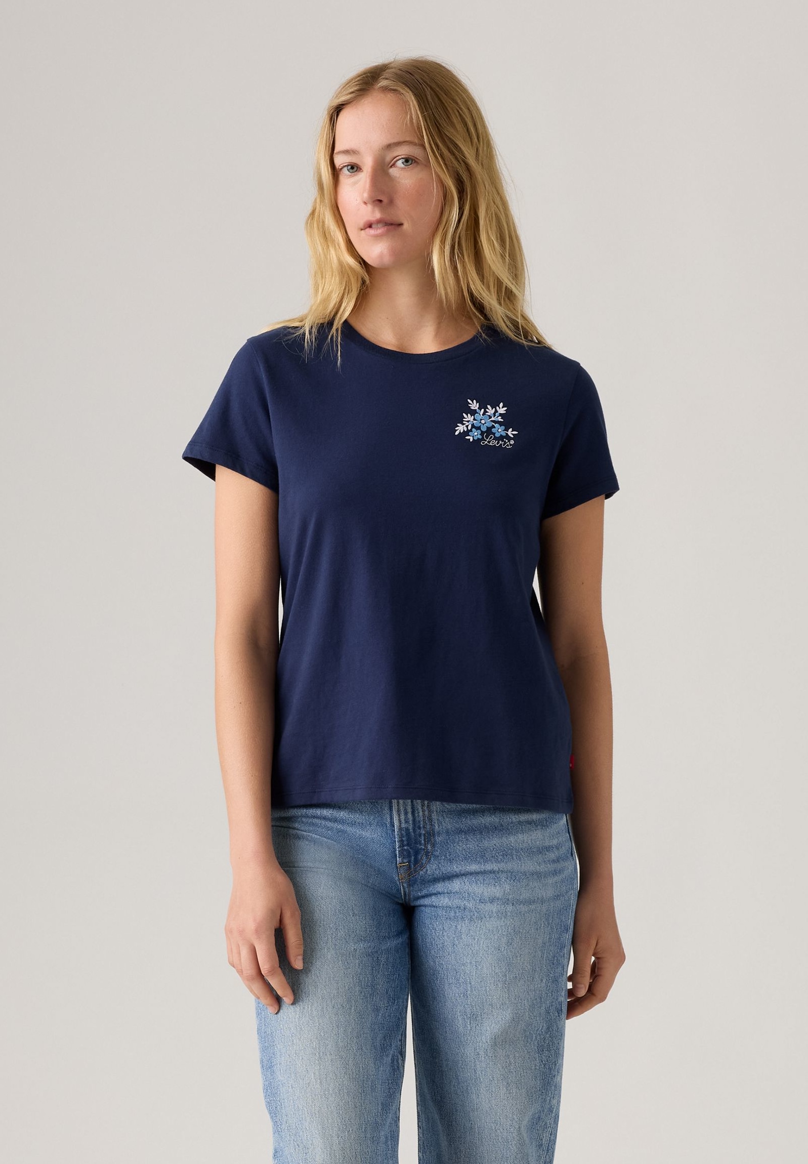 Levis T-Shirt "THE PERFECT TEE", mit Batwing-Logoprint günstig online kaufen