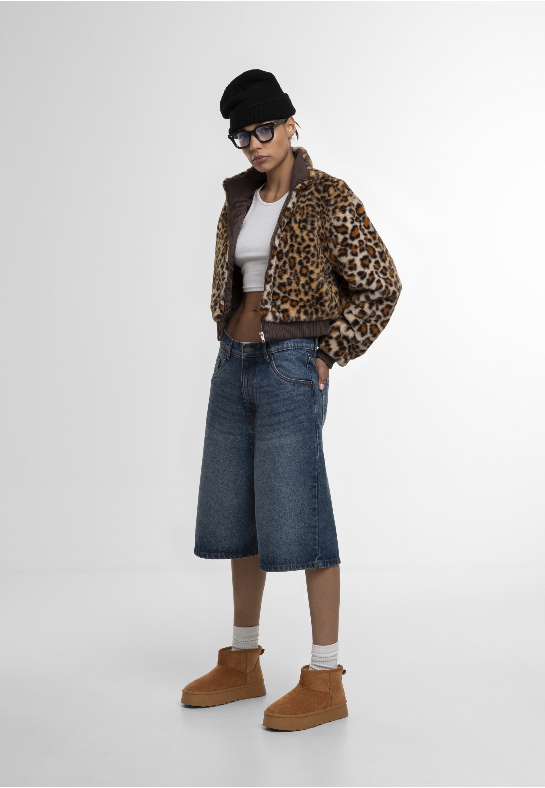 URBAN CLASSICS Allwetterjacke »Urban Classics Ladies Cropped Faux Fur Leo Jacket« 1 Stk. tlg. ohne Kapuze