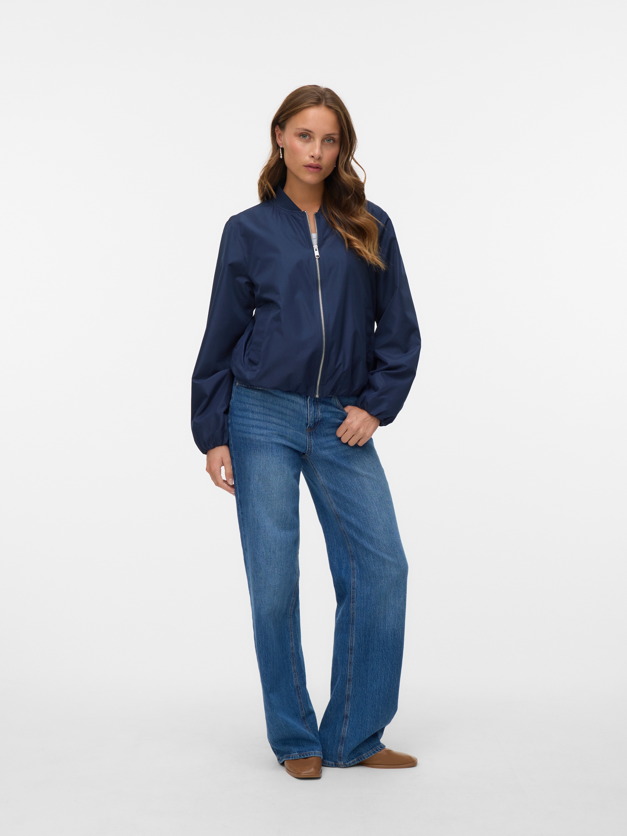 Vero Moda Outdoorjacke »VMLEE SHORT BOMBER JACKET GA«, ohne Kapuze