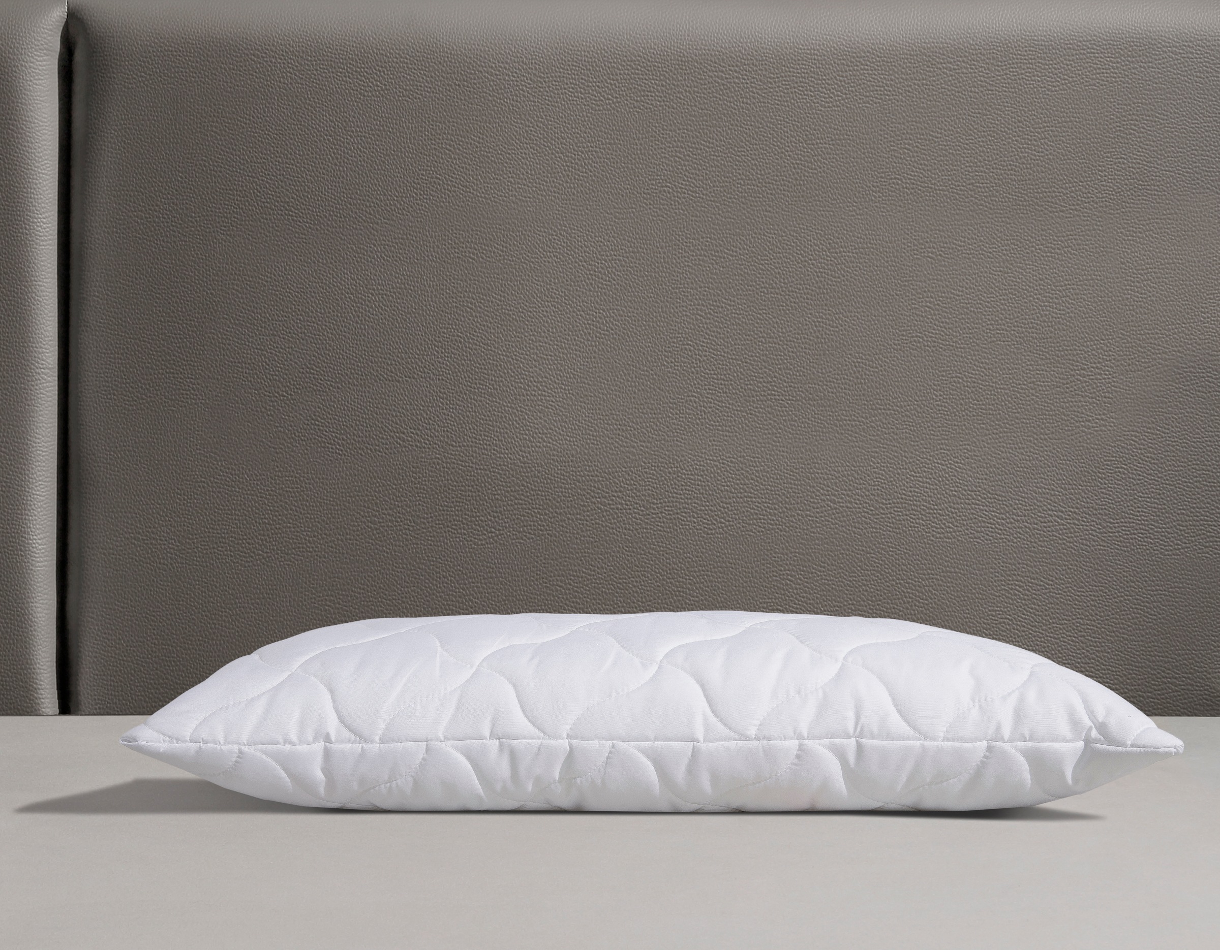 Thumbnail - OTTO home Microfaserkissen "Fantasy Kopfkissen 40x80 oder 80x80 cm, Made in Germany" Füllung: 100% ökologisches, klimare...