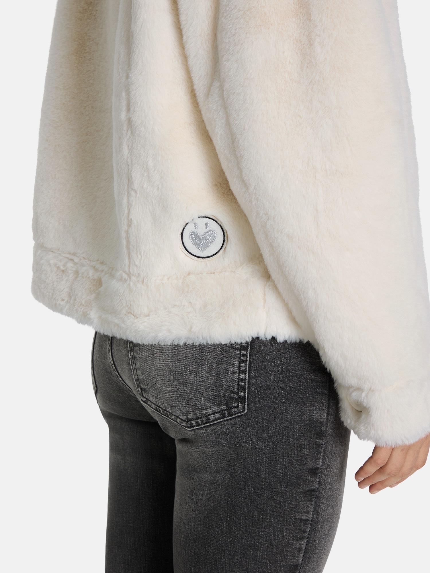 Lieblingsstück Plüschjacke »MaliL«, mit Hemdblusenkragen