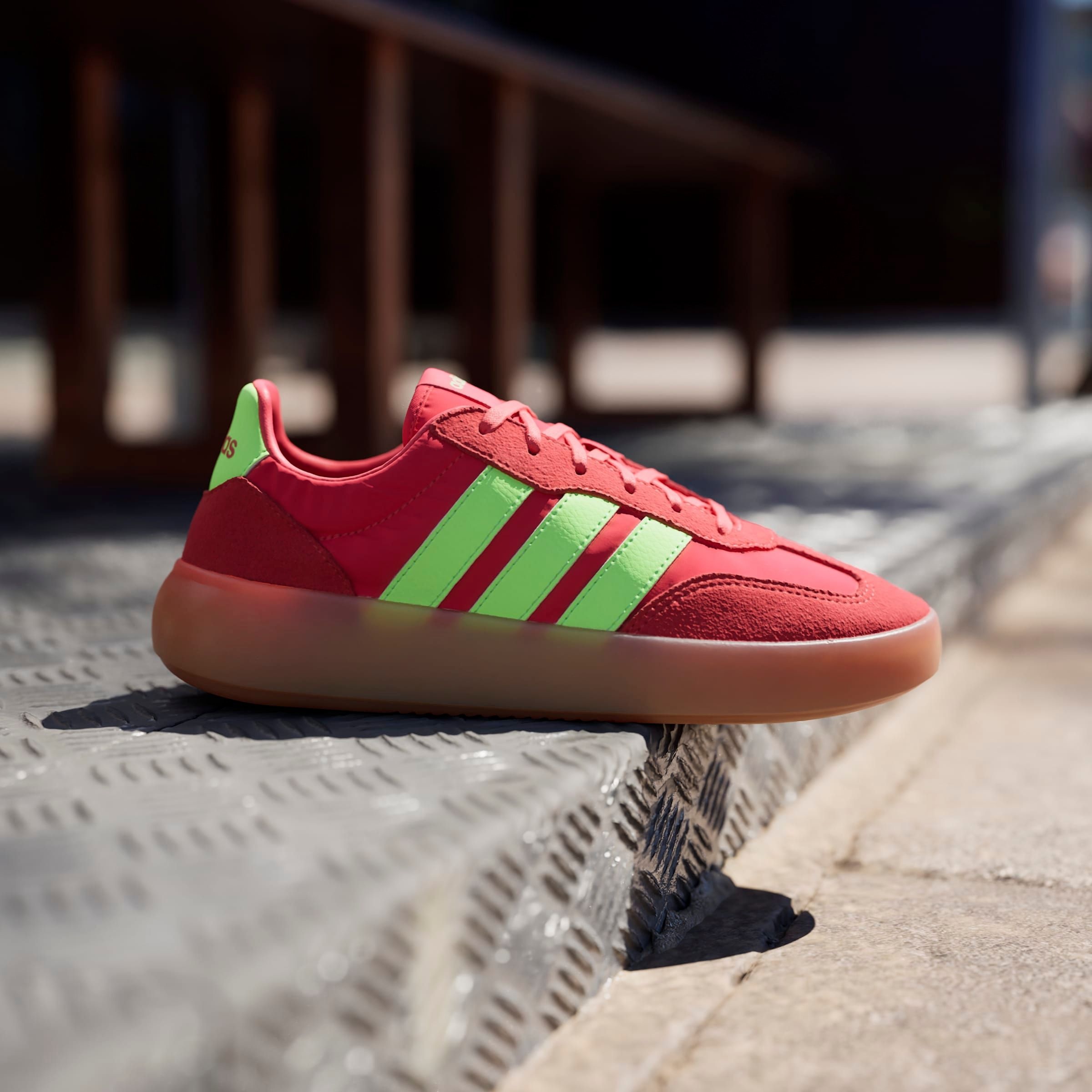 adidas Sportswear Sneaker »BARREDA DECODE«, Design auf den Spuren des adidas Handball Spezial