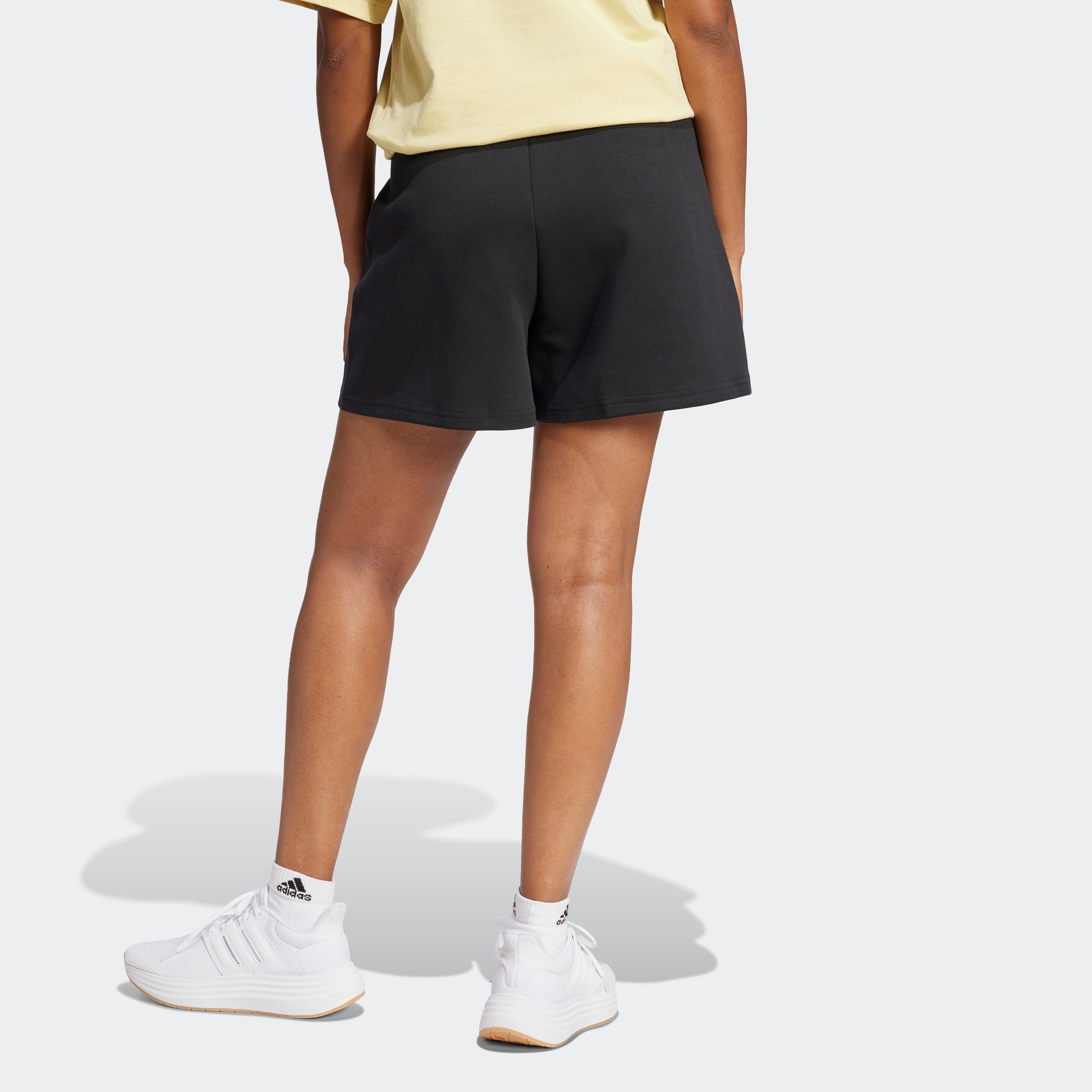 adidas Sportswear Shorts »W FI SL SHO«, (1 tlg.)
