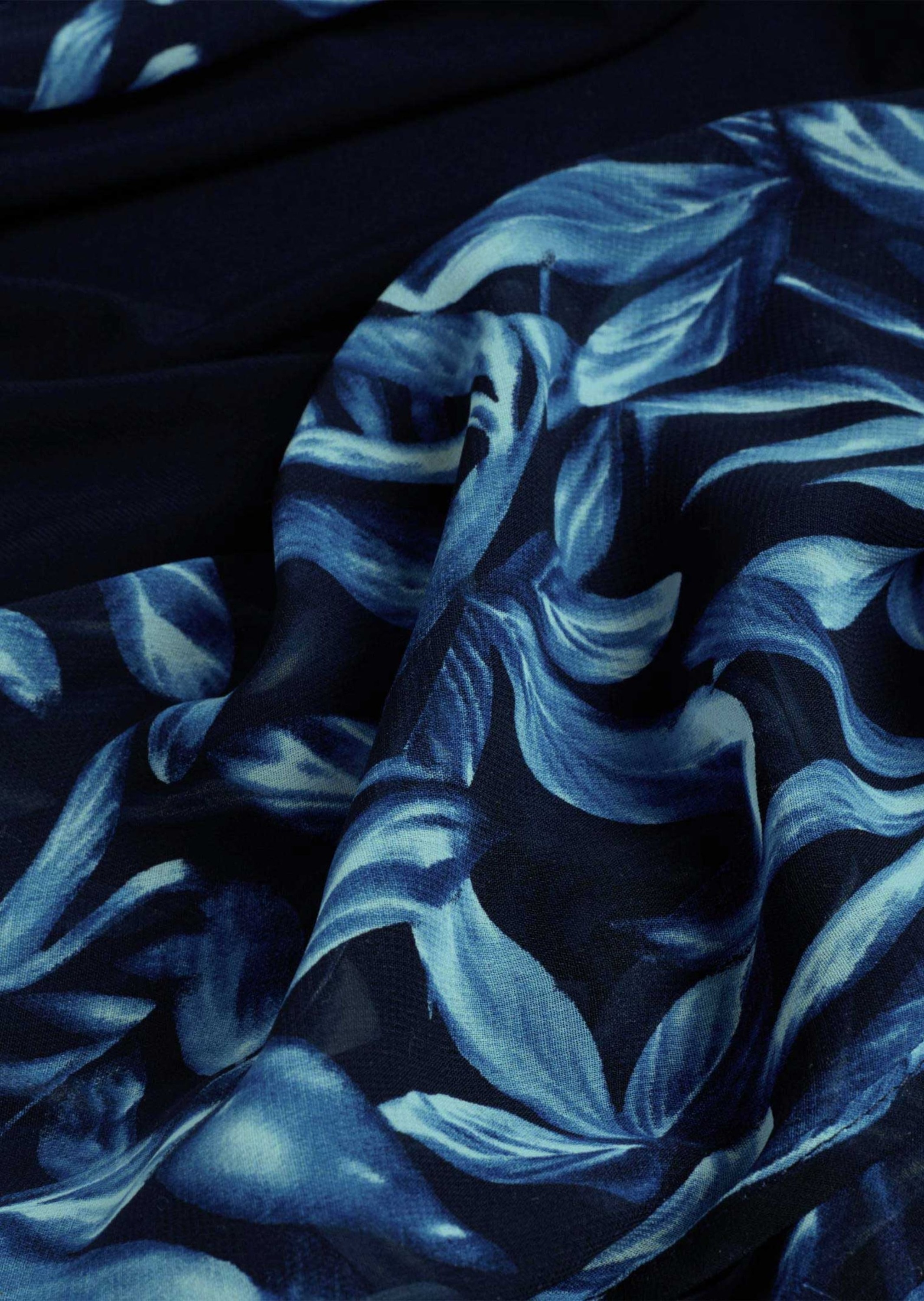 GOLDNER Klassische Bluse »Kurzgröße Set aus elegant bedruckter Chiffonhülle mit Top«