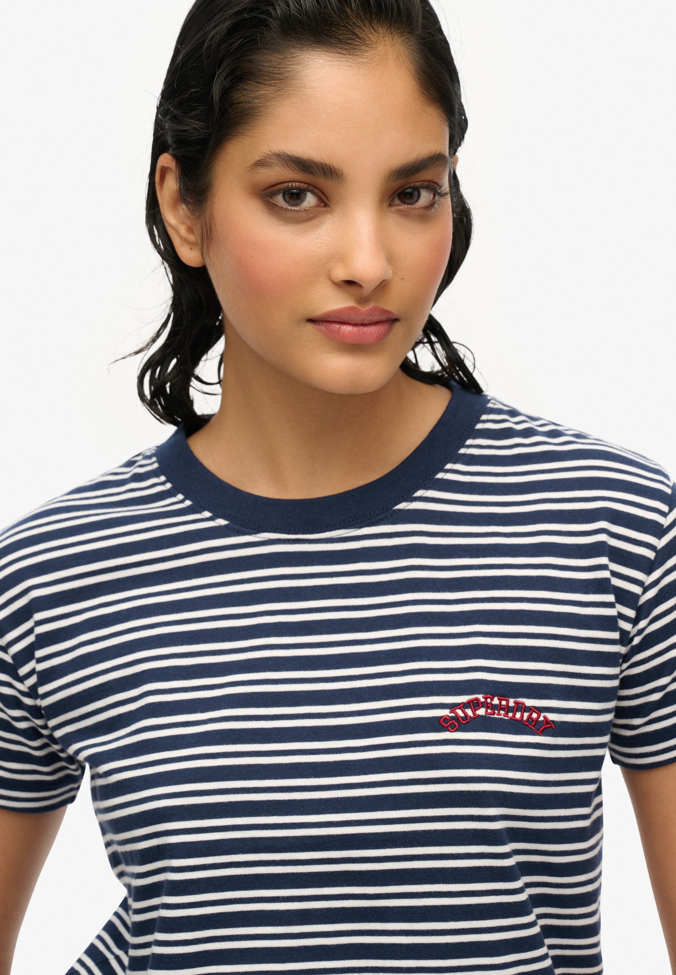 Superdry T-Shirt »ESSENTIAL LOGO STR FITTED TEE«
