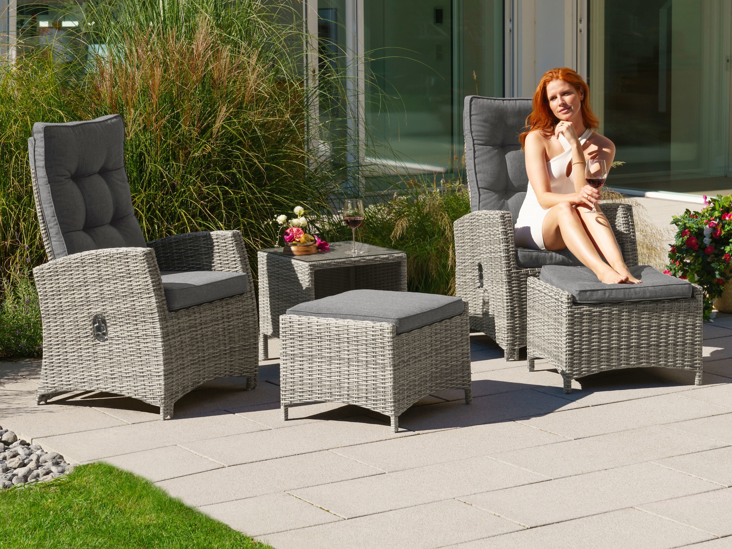 KONIFERA Gartenlounge-Set "Monaco" Set, 2x Sessel, 2x Hocker, 1x Tisch 49x4 günstig online kaufen
