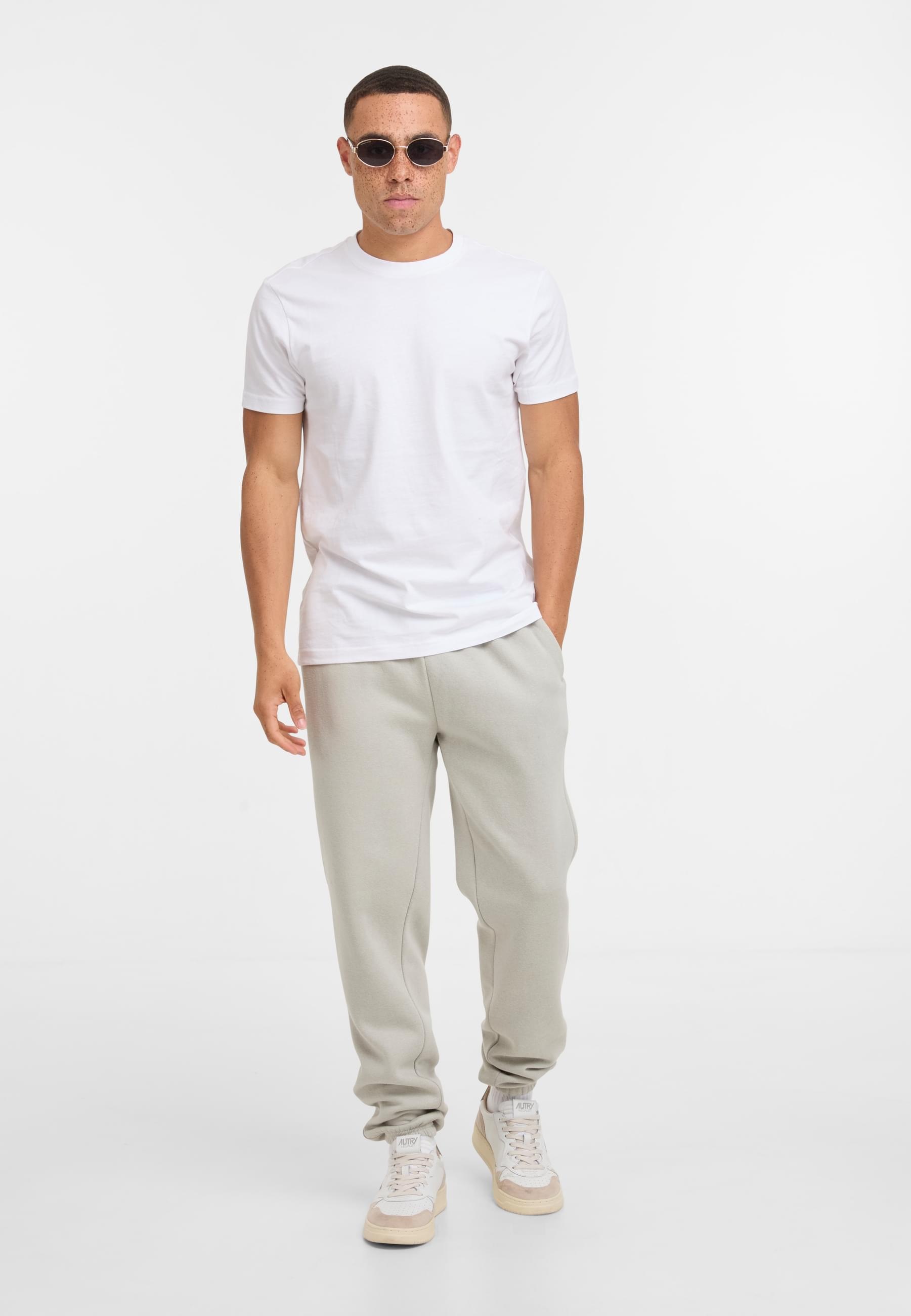 URBAN CLASSICS Jogginghose »Urban Classics Basic Essential Sweatpants«
