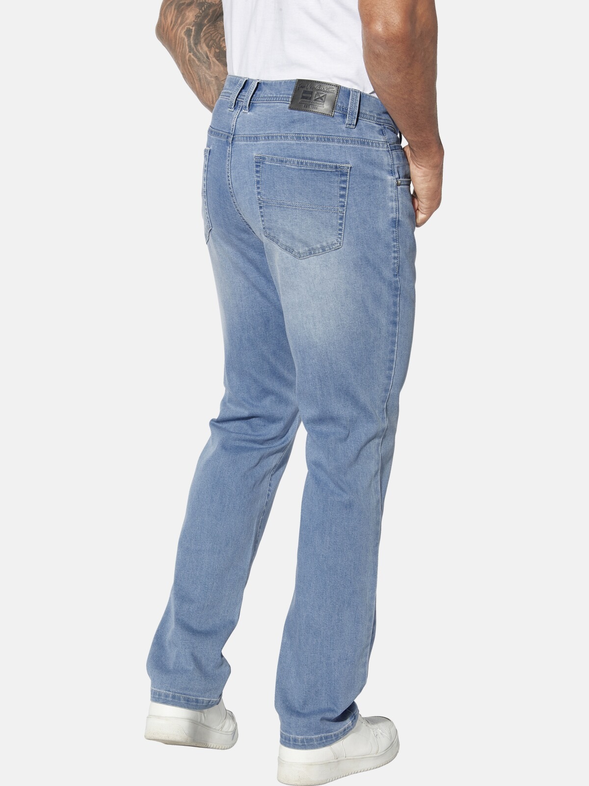 5-Pocket-Jeans JAN VANDERSTORM "Tiefbundjeans BJOWID", Damen, Gr. 74, N-Gr, blau (hellblau), Obermaterial: 64% Baumwolle CO. 31% Polyester COOLMAX PES(Coolmax). 4% Viskose CV. 1% Elasthan EL., Jeans 5-Pocket-Jeans 3