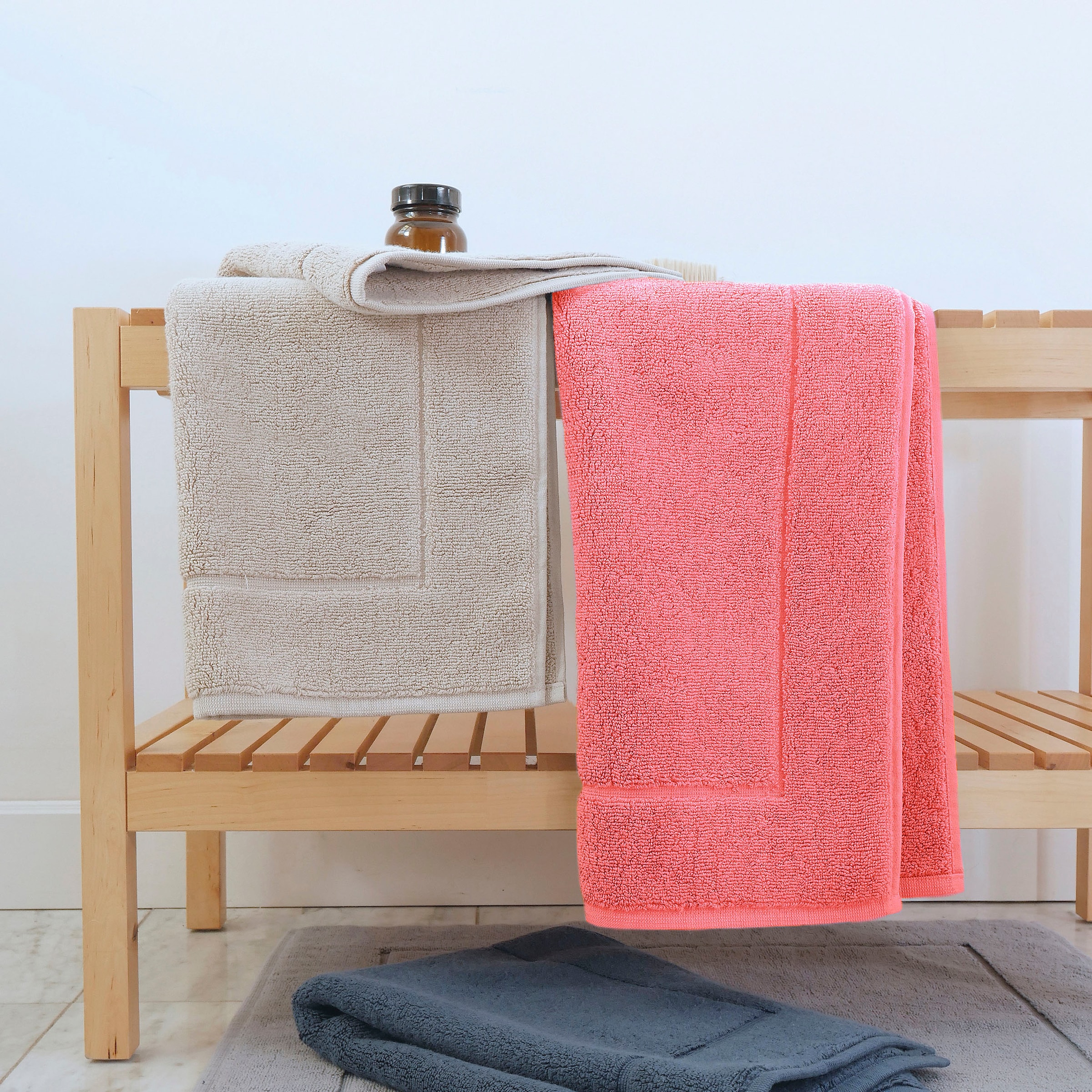 framsohn frottier Badematte »Uni Basic Hotelmatte«, beidseitig nutzbar-schnell trocknend-fußbodenheizungsgeeignet, große Farbpalette, Hergestellt in Österreich, Badezimmerteppich