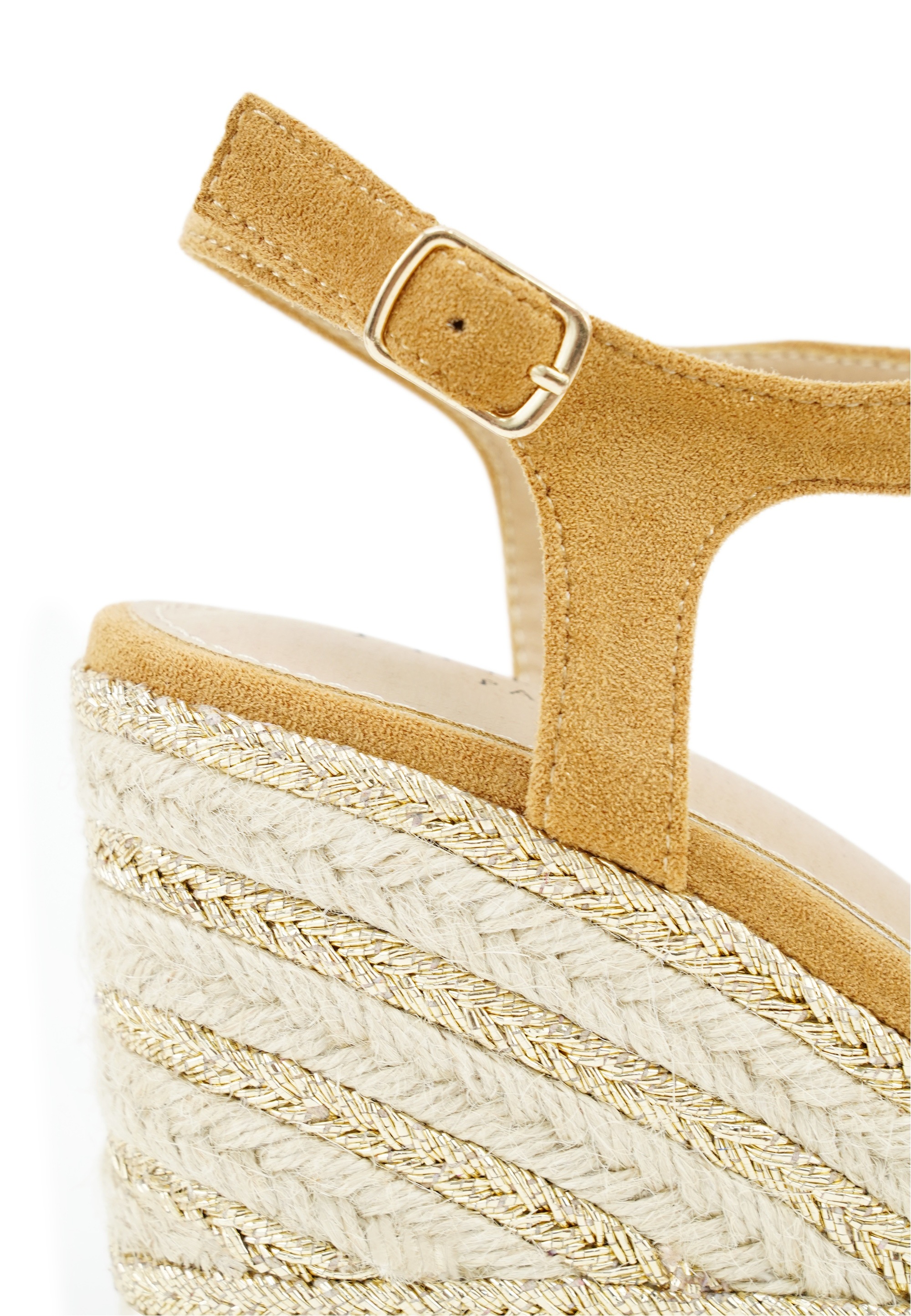 Findlay Sandale »LYTA«  mit Keilabsatz mit geflochtenen goldfarbenen Fäden