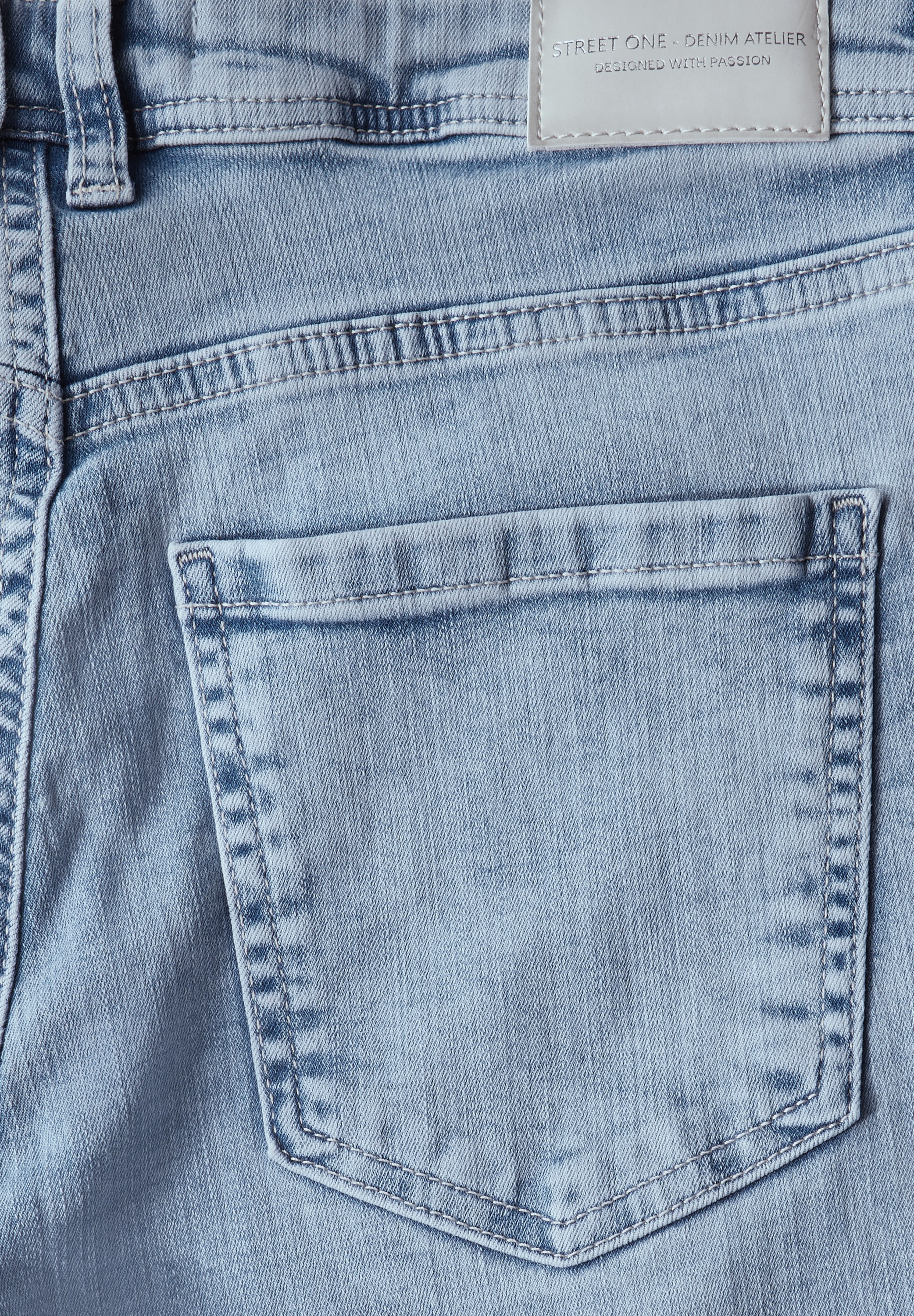 STREET ONE Comfort-fit-Jeans, 5-Pocket-Style