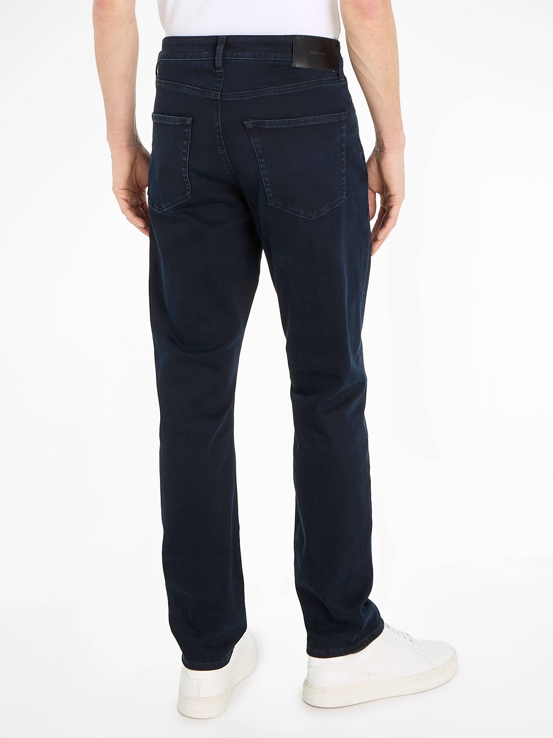 Calvin Klein Gerade Jeans "TAPERED BLUE BLACK", mit Markenlabel günstig online kaufen