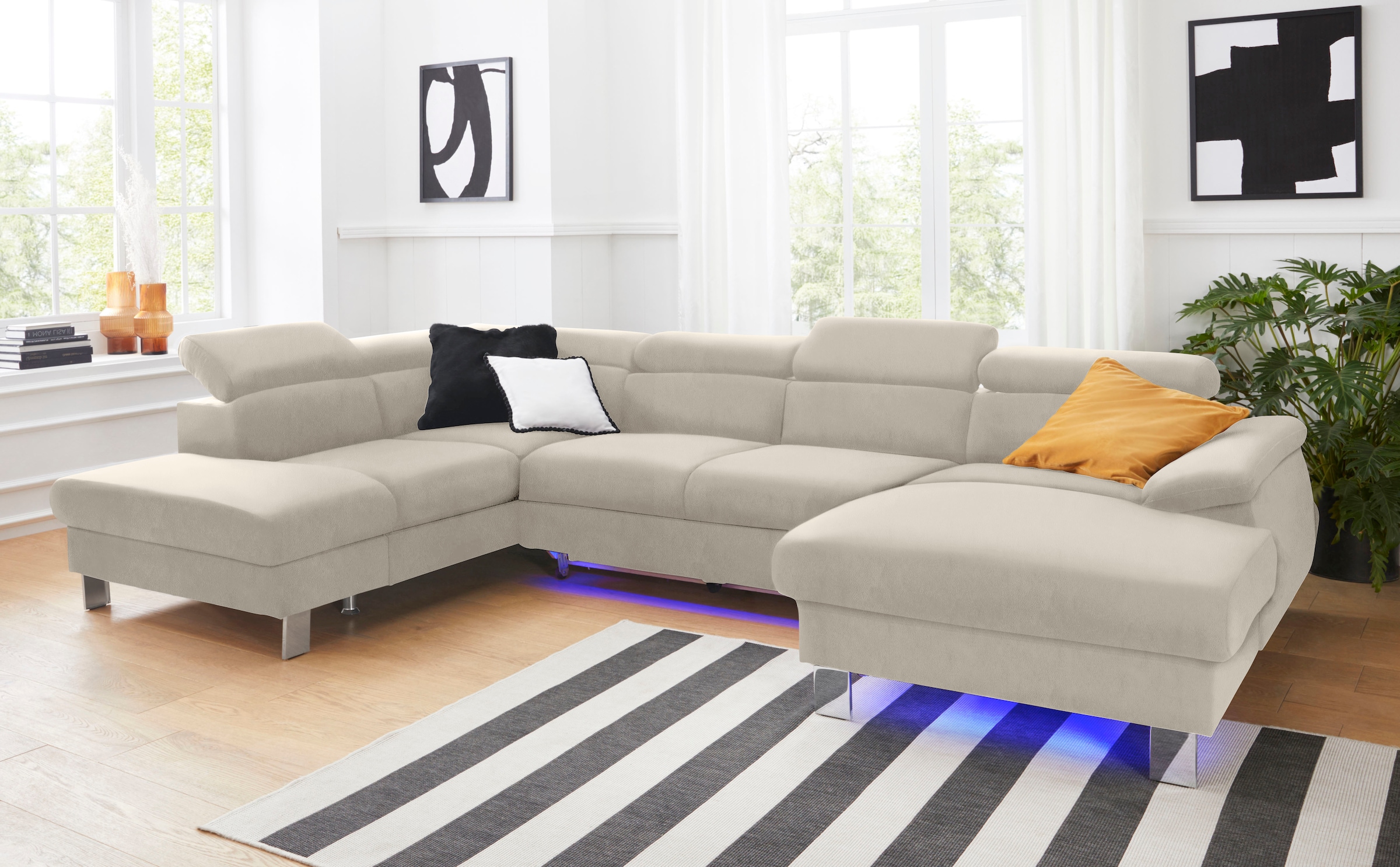 COTTA Wohnlandschaft "Komaris U-Form, B: 320 cm" mit Kopfteilverstellung, optional Schlaffunktion, Bettkasten & Licht