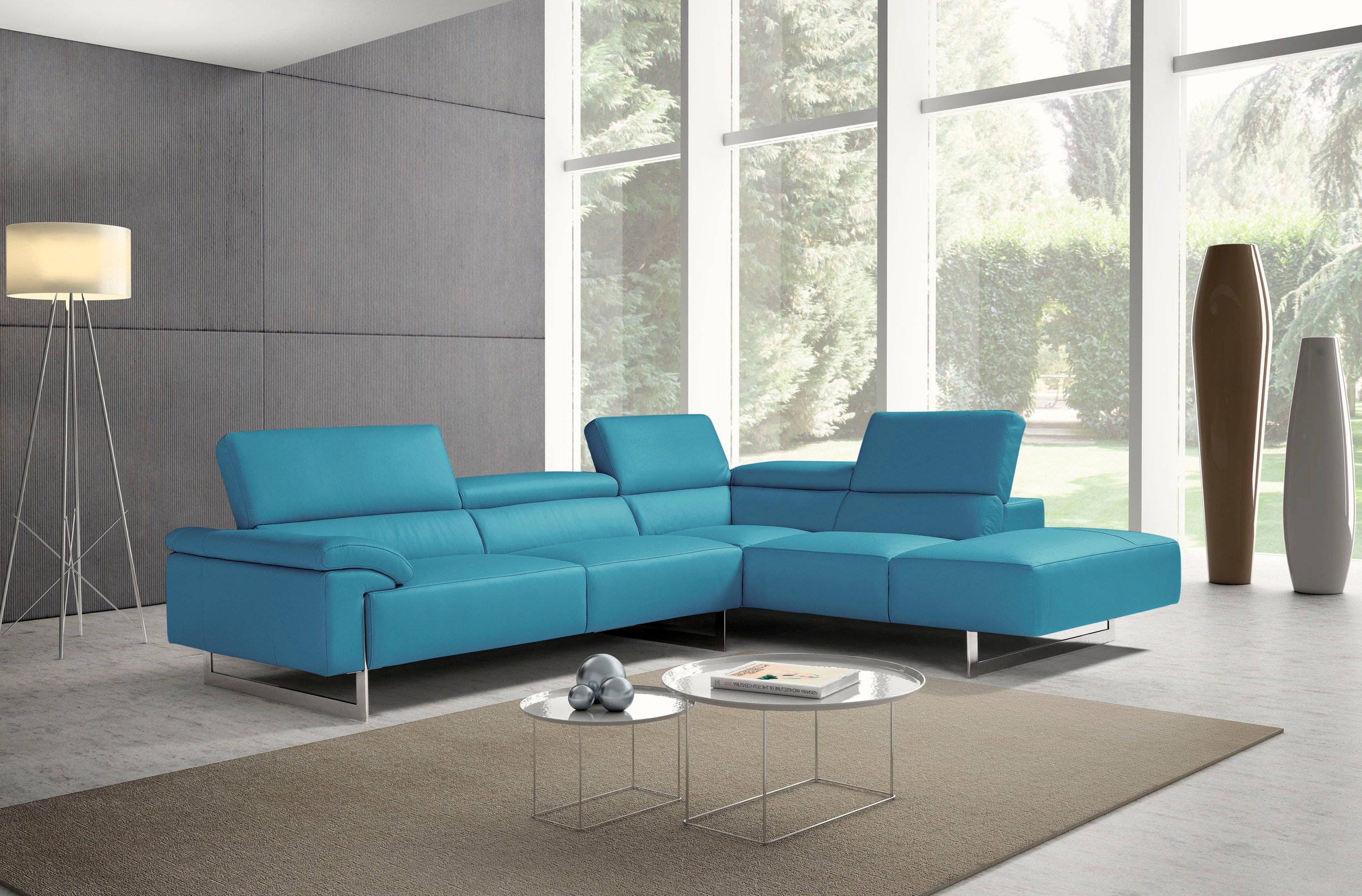 Egoitaliano Ecksofa "Malika, elegant und bequem, Designsofa, L-Form" mit Ottomane, inkl. Kopfteilverstellung und chromfarbenen Metallfüßen