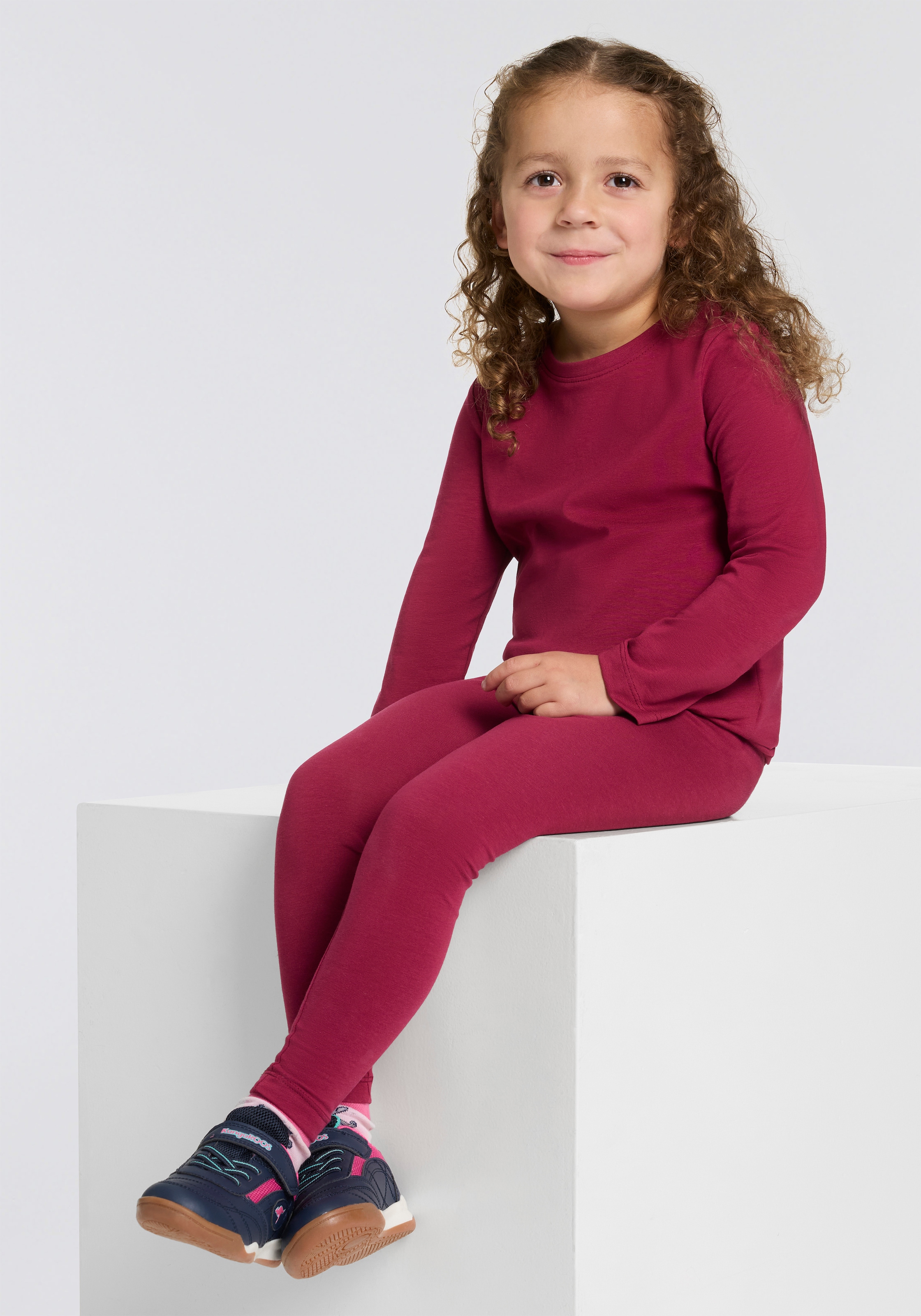 KIDSWORLD Leggings »2er Pack Uni + Herz-Drucken Leggings«  2er Pack Leggings mit Herzen