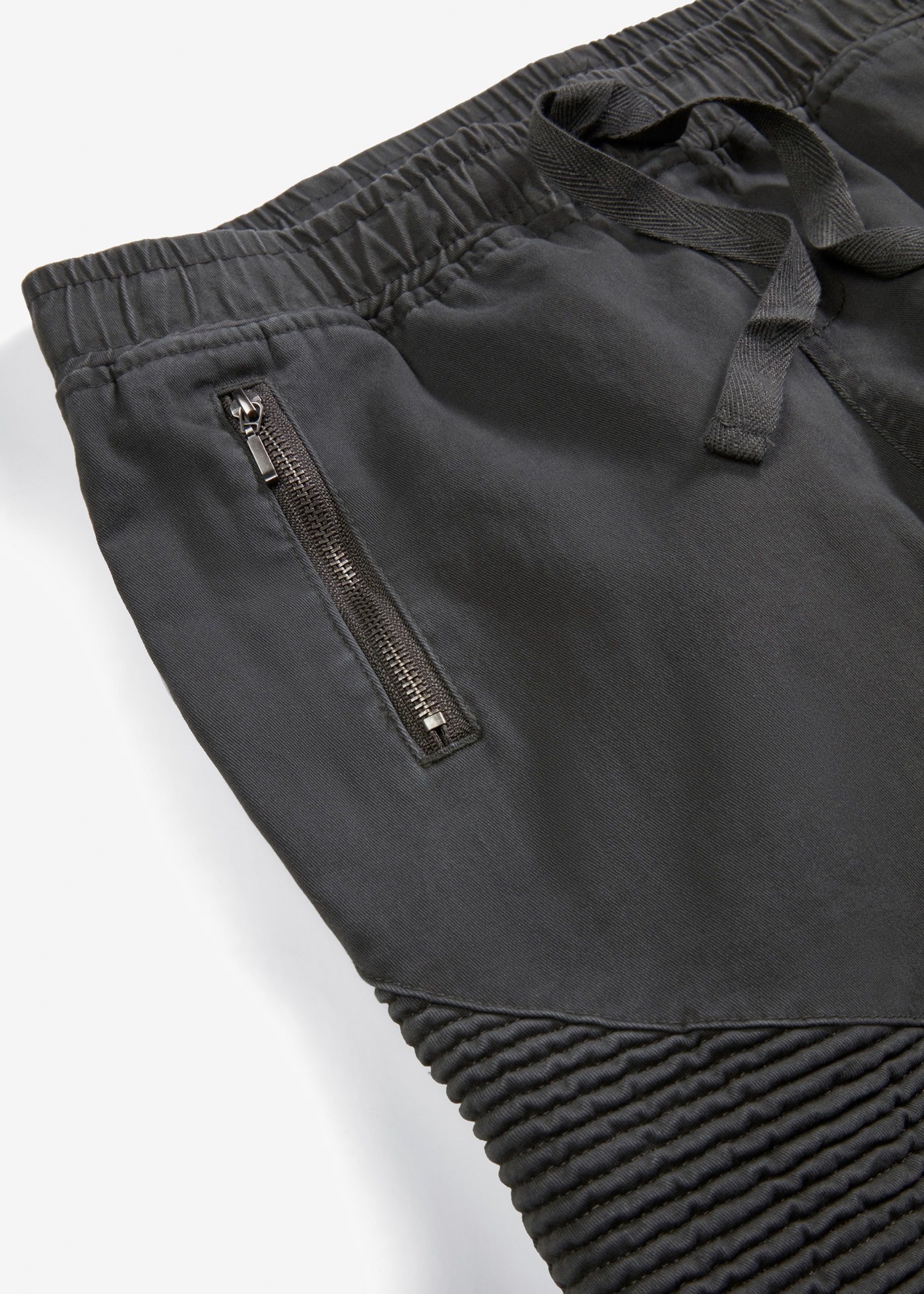bonprix Stoffhose »Hose mit Biker-Details«  Hose mit Biker-Details