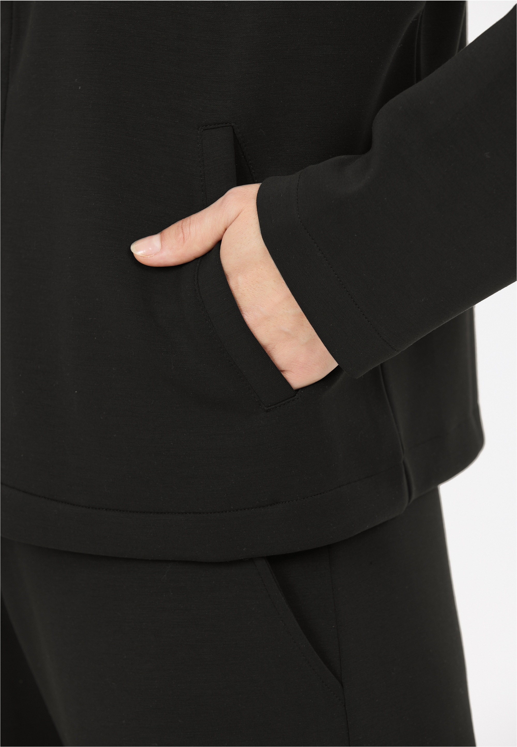 ATHLECIA Sweatshirt »Jillnana«, im sportlichen Design
