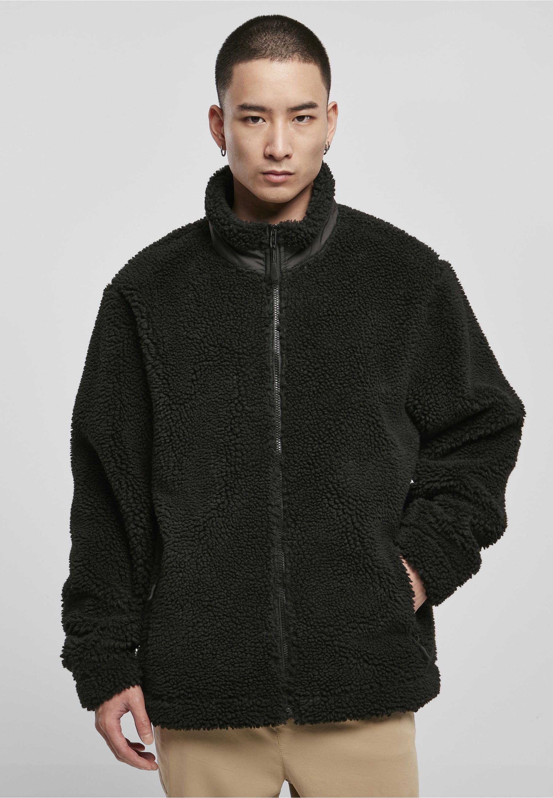 URBAN CLASSICS Winterjacke »Urban Classics Herren Basic Sherpa Jacket« 1 Stk. tlg. ohne Kapuze
