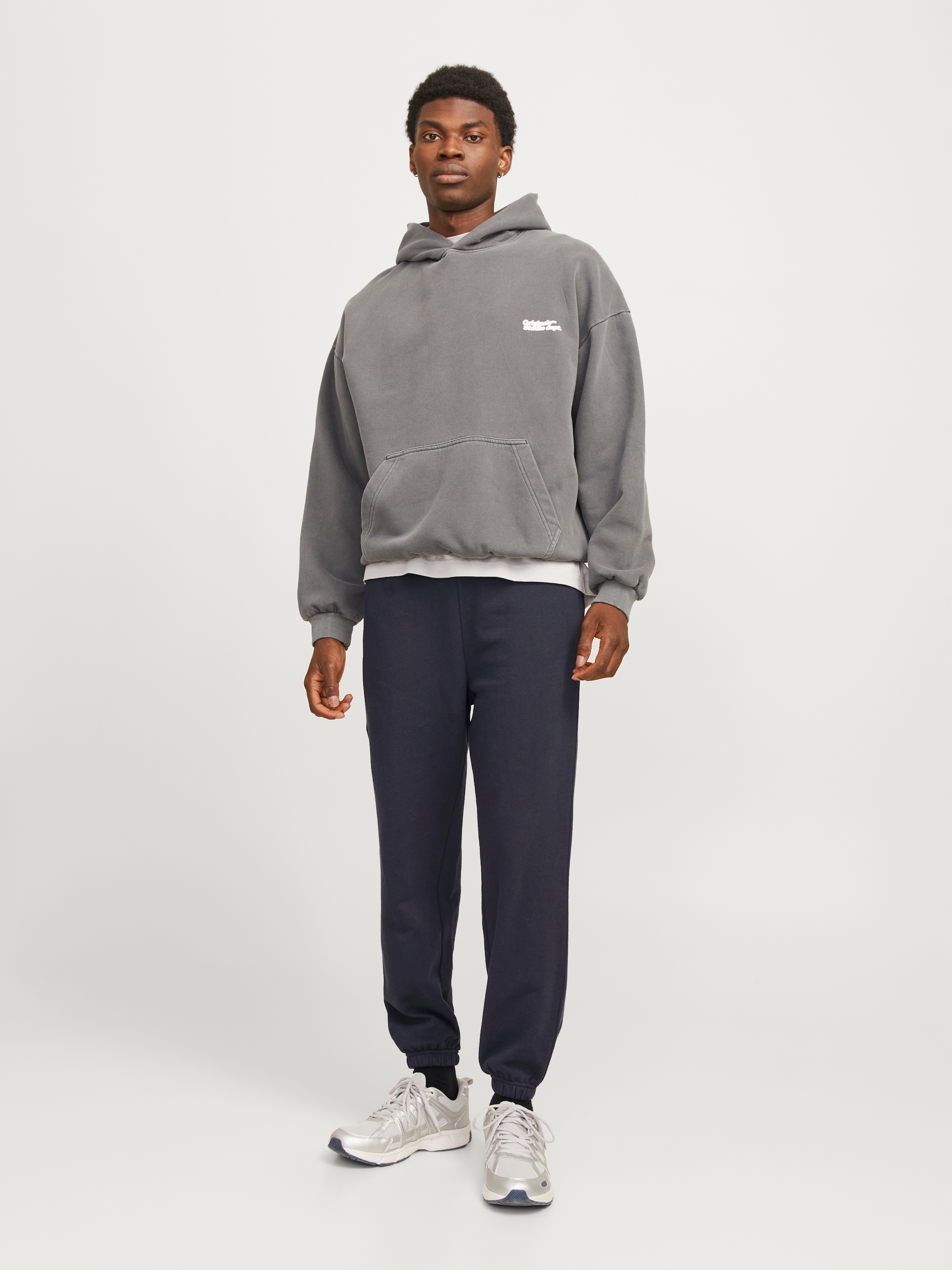 Jack & Jones Sweathose »JPSTGORDON JJCHARGE SWEAT PANTS IMP«, mit elastischem Bund