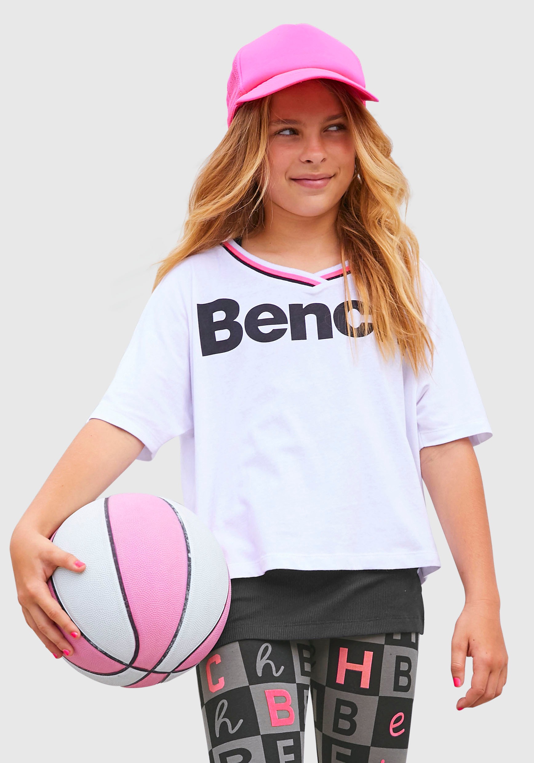Bench. T-Shirt (Set, mit Top) mit modischem V-Ausschnitt | BAUR