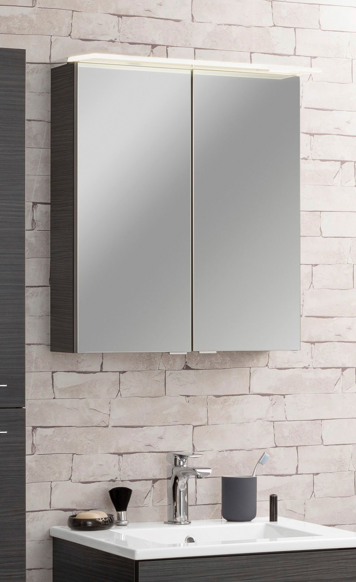 FACKELMANN Spiegelschrank »PE 60 - Dark-Oak«, Badmöbel Breite 60 cm, 2 Türen