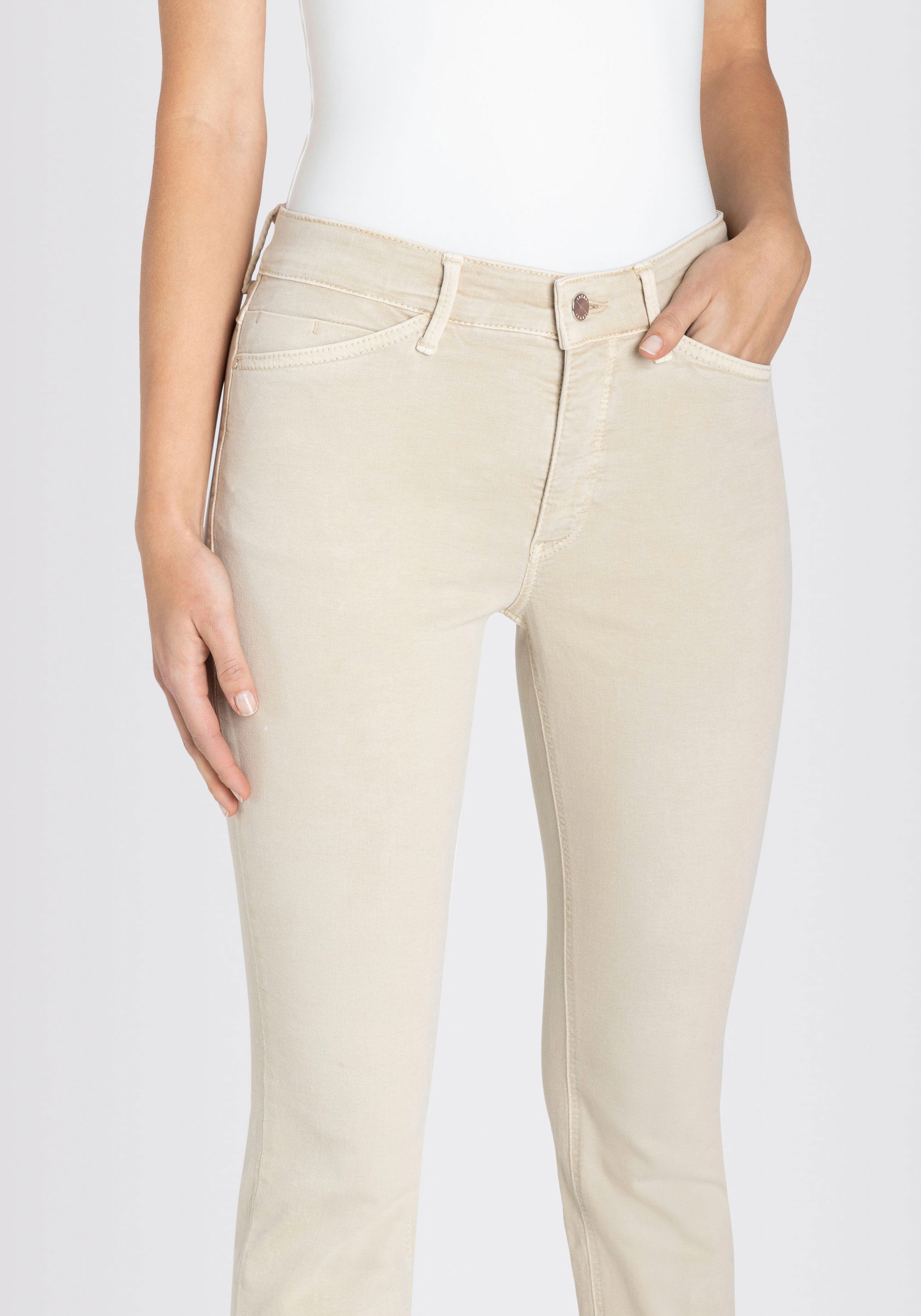 7/8-Jeans MAC "Dream Chic", Damen, Gr. 34, Länge 27, beige (light beige), Denim/Jeans, Obermaterial: 88% Baumwolle, 9% Polyester, 3% Elasthan, sehr figurbetont 7/8-Länge, Jeans, verkürzte Form mit Reißverschluss 4