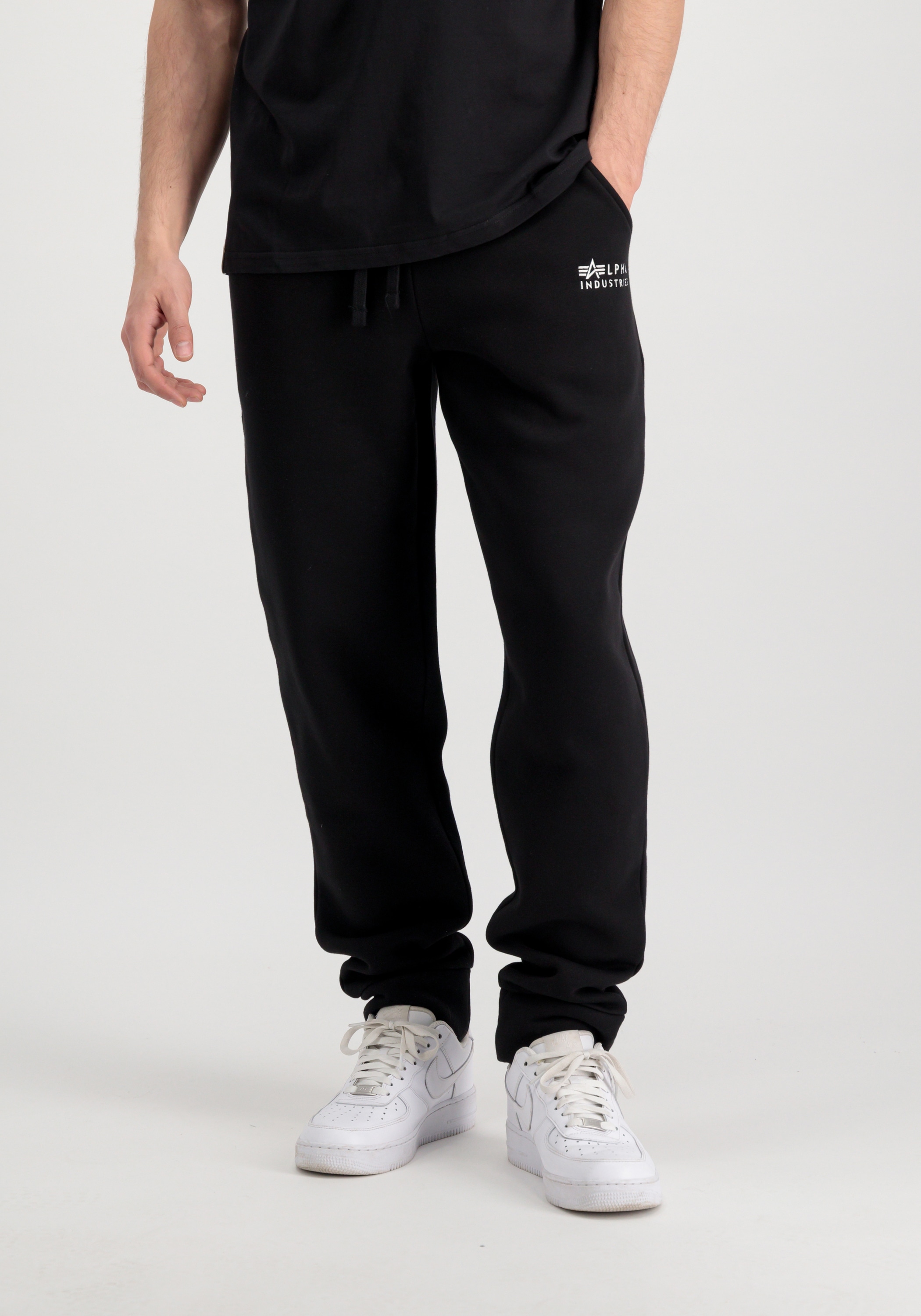 Alpha Industries Jogginghose "Alpha Industries Men - Jogger Organics EMB Jogger"