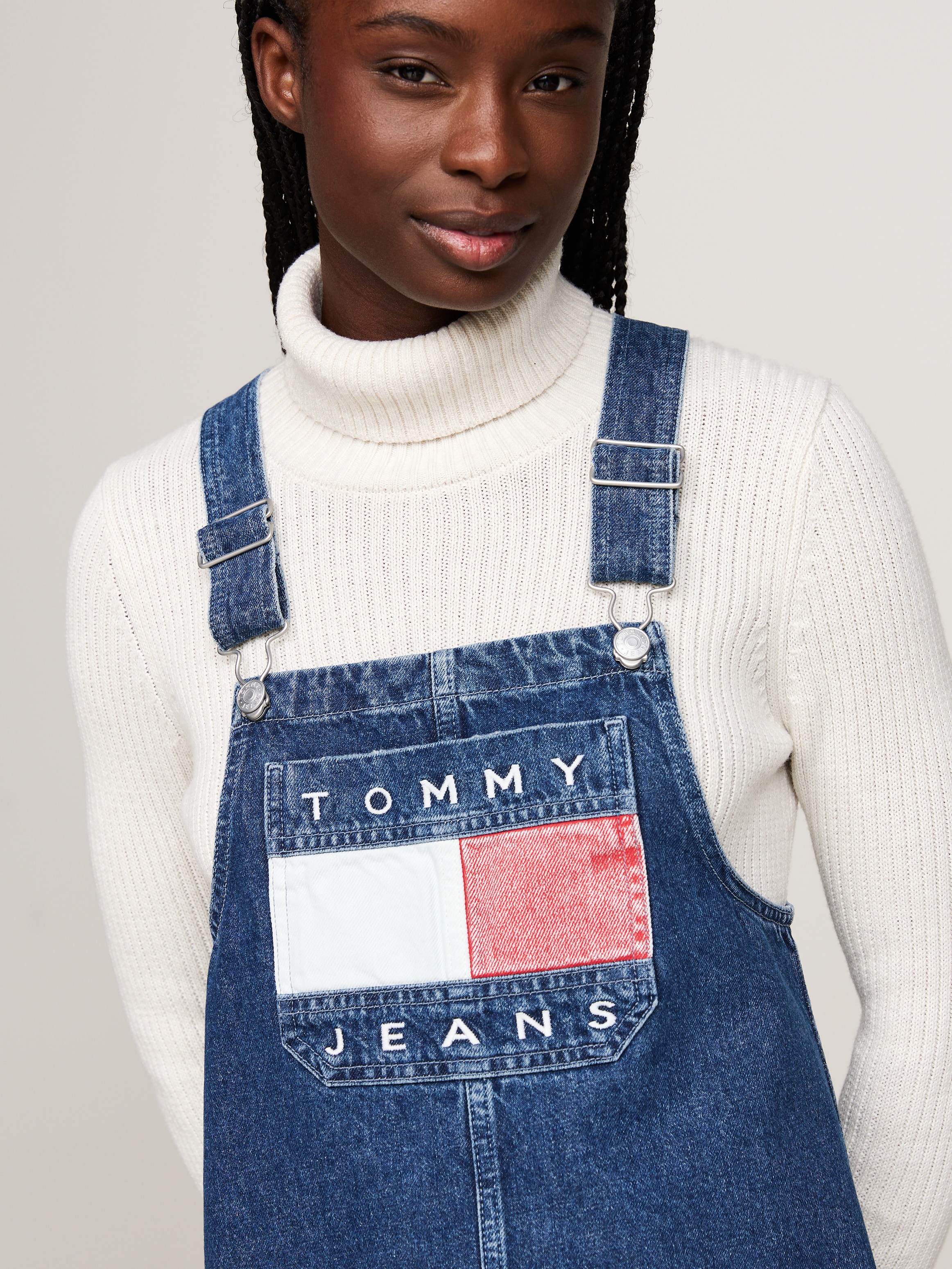 Tommy Jeans Curve Latzkleid »PINAFORE DRESS DH6031 EXT«, in Großen Größen