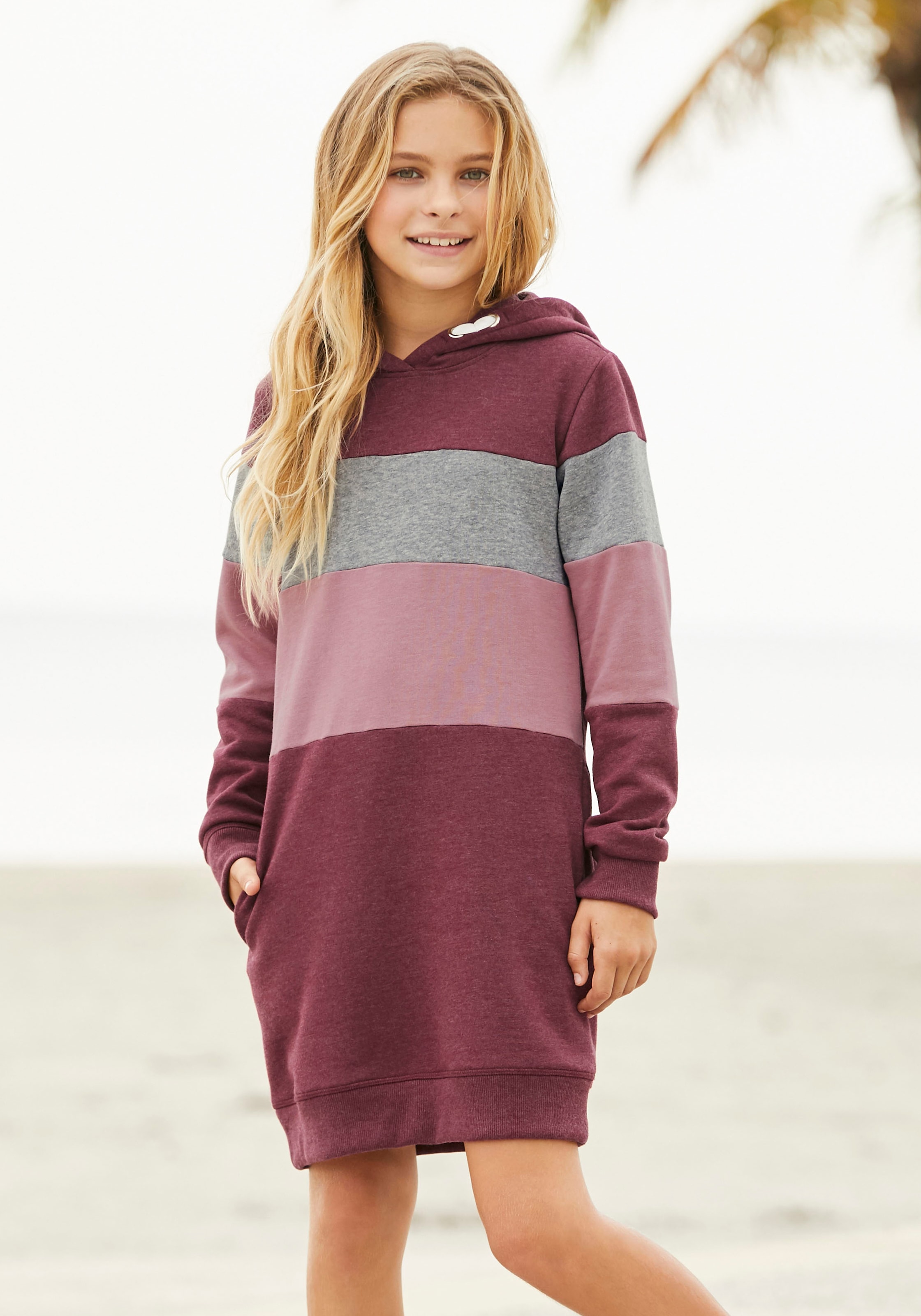 Sweatkleid KIDSWORLD, Mädchen, Gr. 152/158, N-Gr, bunt (bordeaux, rosa), Sweatware, Obermaterial: 60% Baumwolle, 40% Polyester. Einsatz: 85% Baumwolle, 15% Viskose, mehrfarbig, unifarben mit Farbeinsätzen, tailliert ca. Mitte Oberschenkel, Bündchen, Kleid