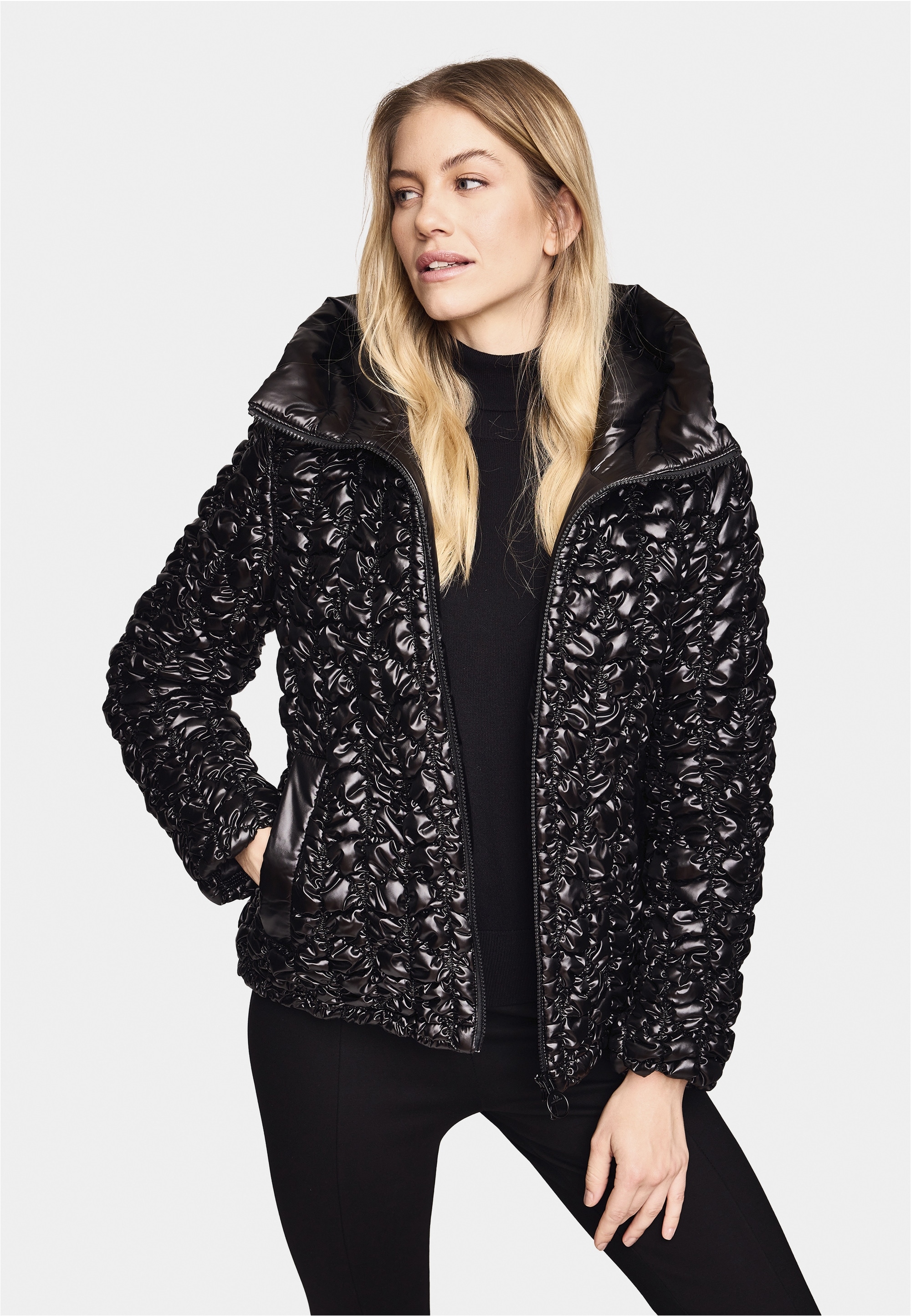 Steppjacke, mit Funktionskapuze