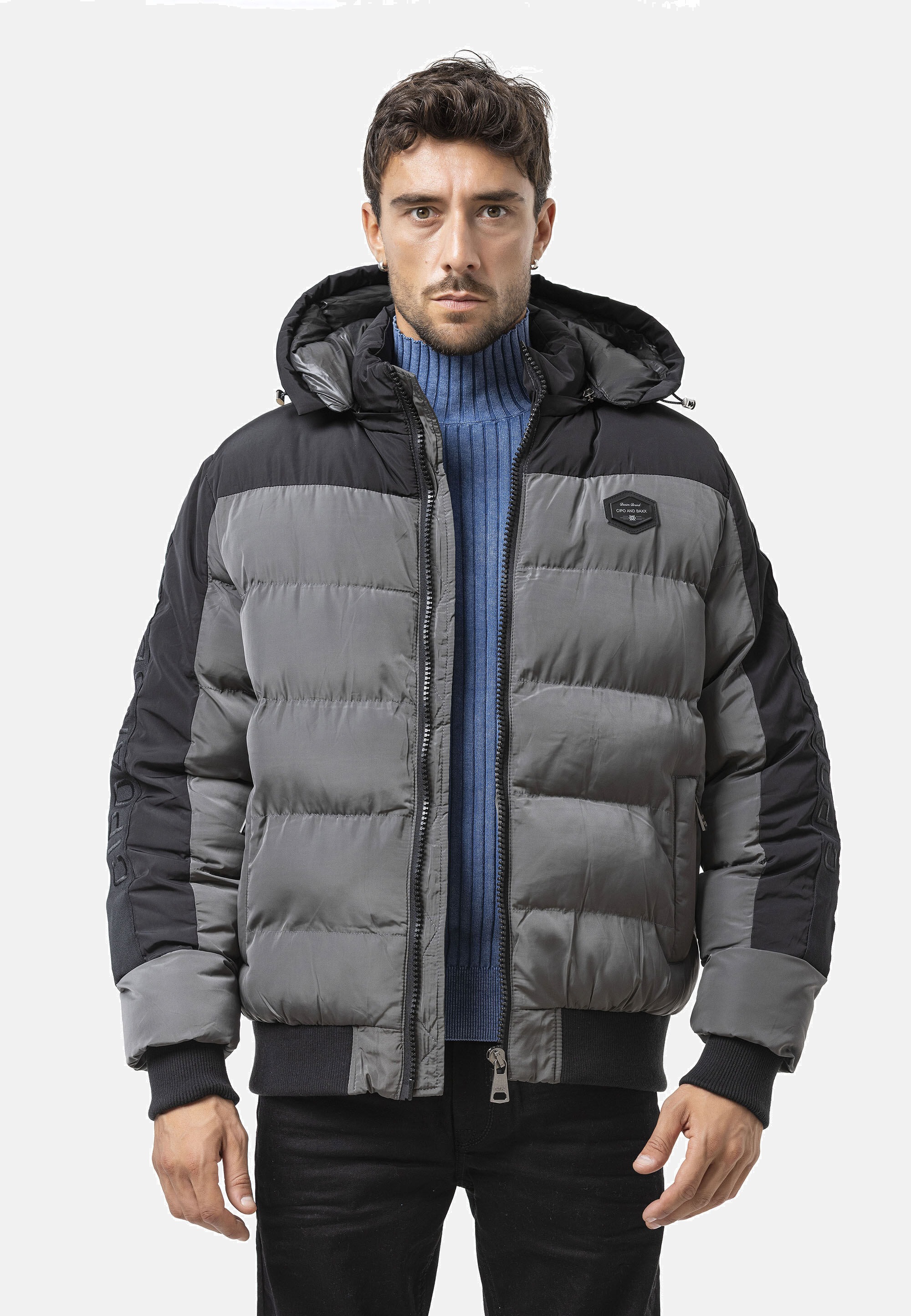 Cipo & Baxx Winterjacke »CM177« mit Kapuze mit markantem Logo-Patch