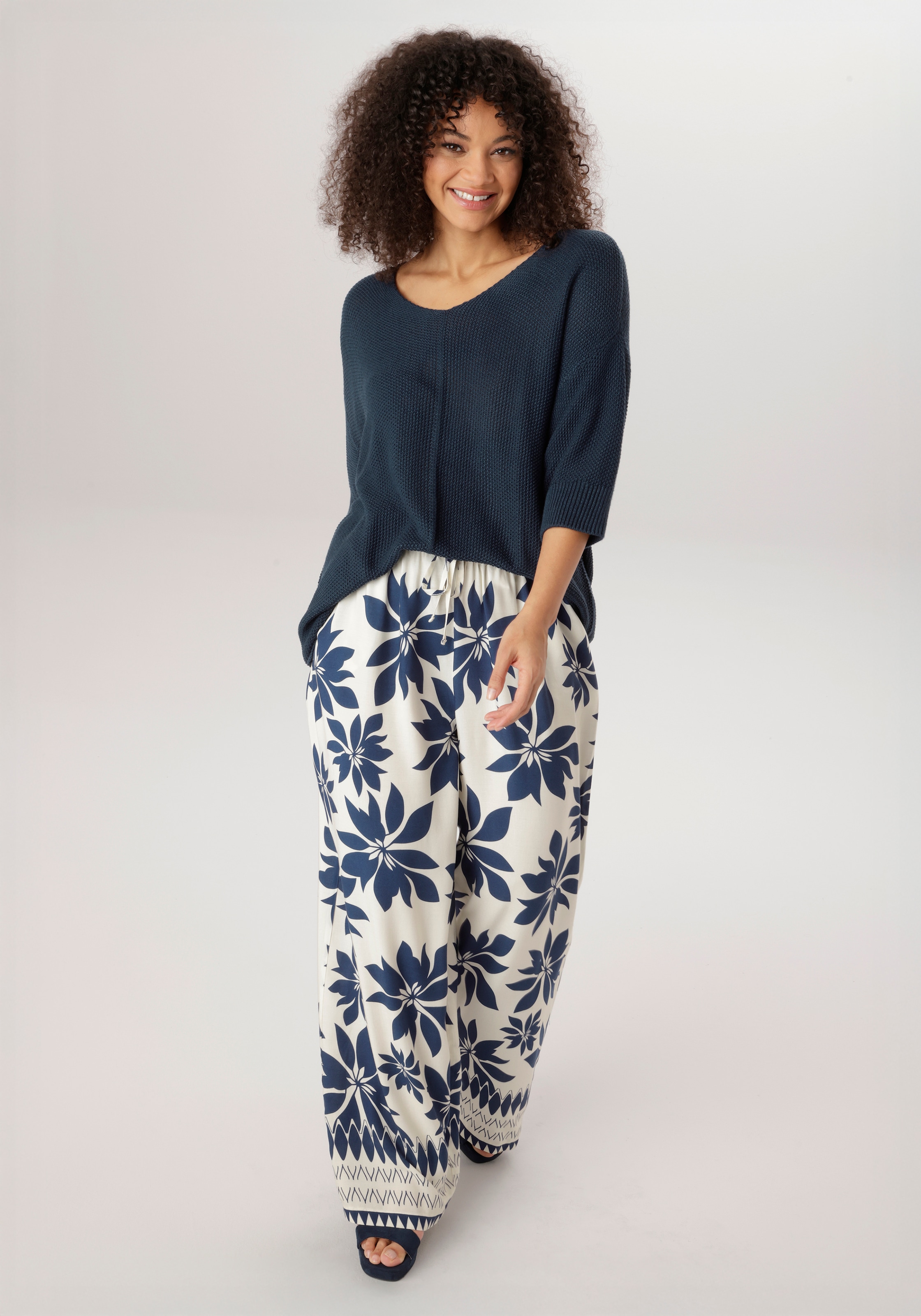 Aniston PLUS Schlupfhose  mit großflächigen Blättern bedruckt - NEUE KOLLEKTION