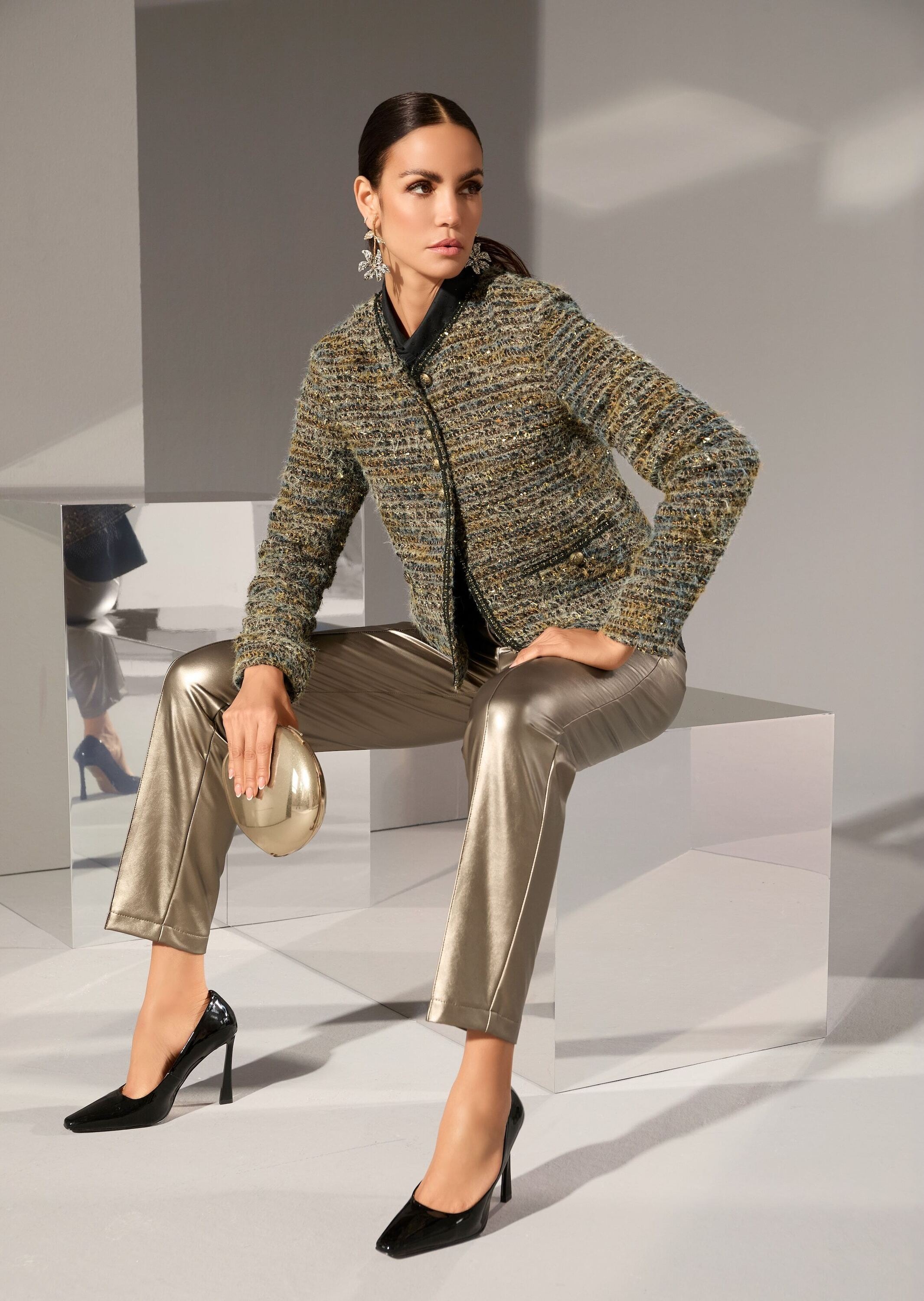 Stretch-Hose MADELEINE "Kunstlederhose Kunstlederhose mit Biesen", Damen, Gr. 34, N-Gr, beige (taupe), Obermaterial: 71% Polyester PES. 25% Polyurethan PU. 4% Elasthan EL., Hosen 3