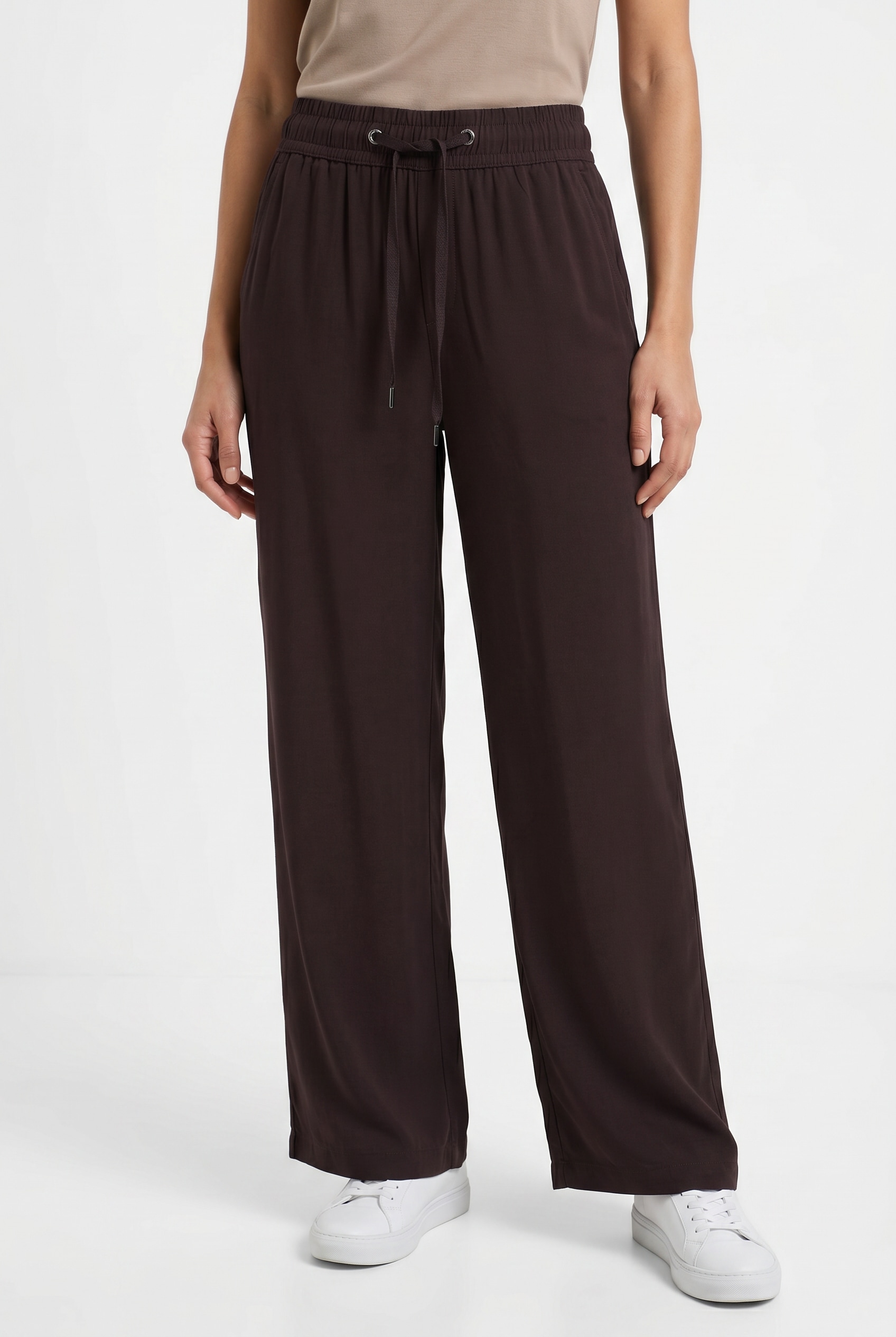 STREET ONE Stoffhose "Style Emee" 3/4-Sommerhose mit elastischem Bund und Tunnelzug
