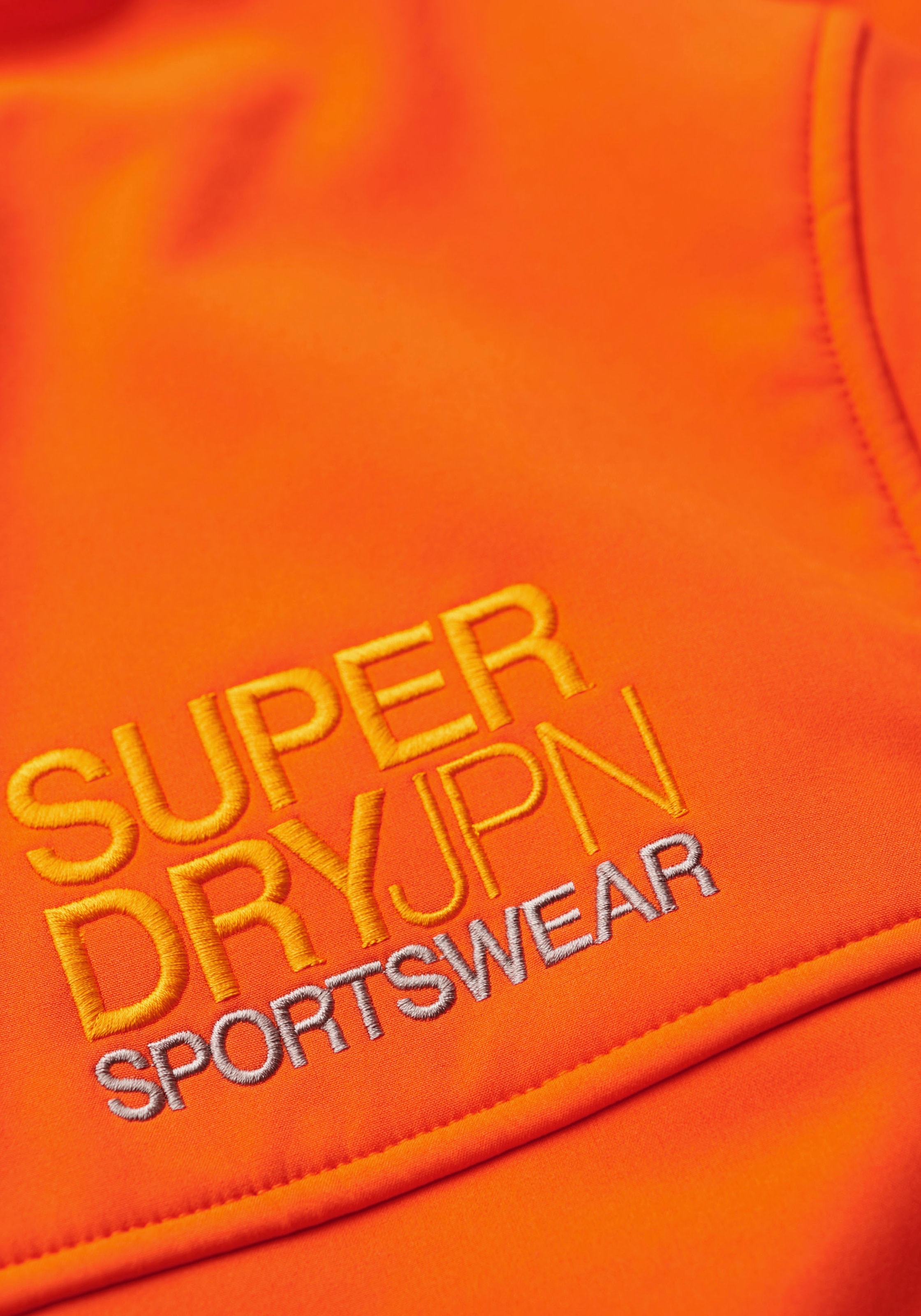 Superdry Softshelljacke »SD-HOODED SOFT SHELL TREKKER JKT«, mit Kapuze