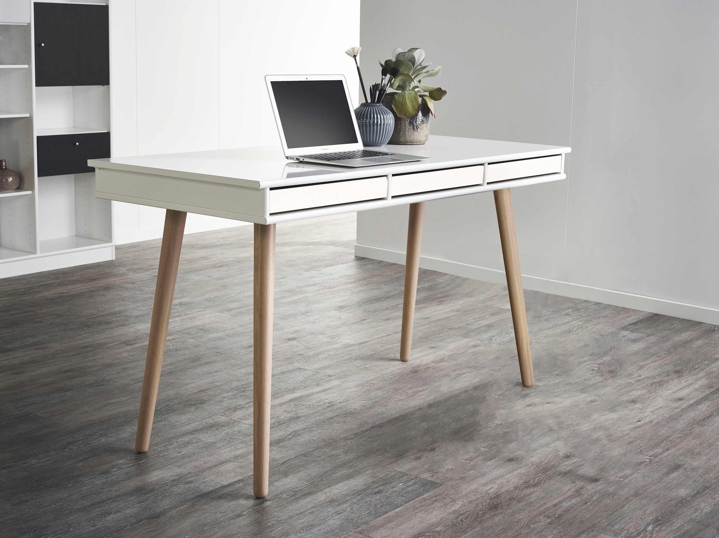 Furniture B: »Mistral Schreibtisch cm, | BAUR Arbeitstisch, Tisch, Holzbeinen, Computertisch«, 137,4 Hammel Designmöbel Bürotisch,