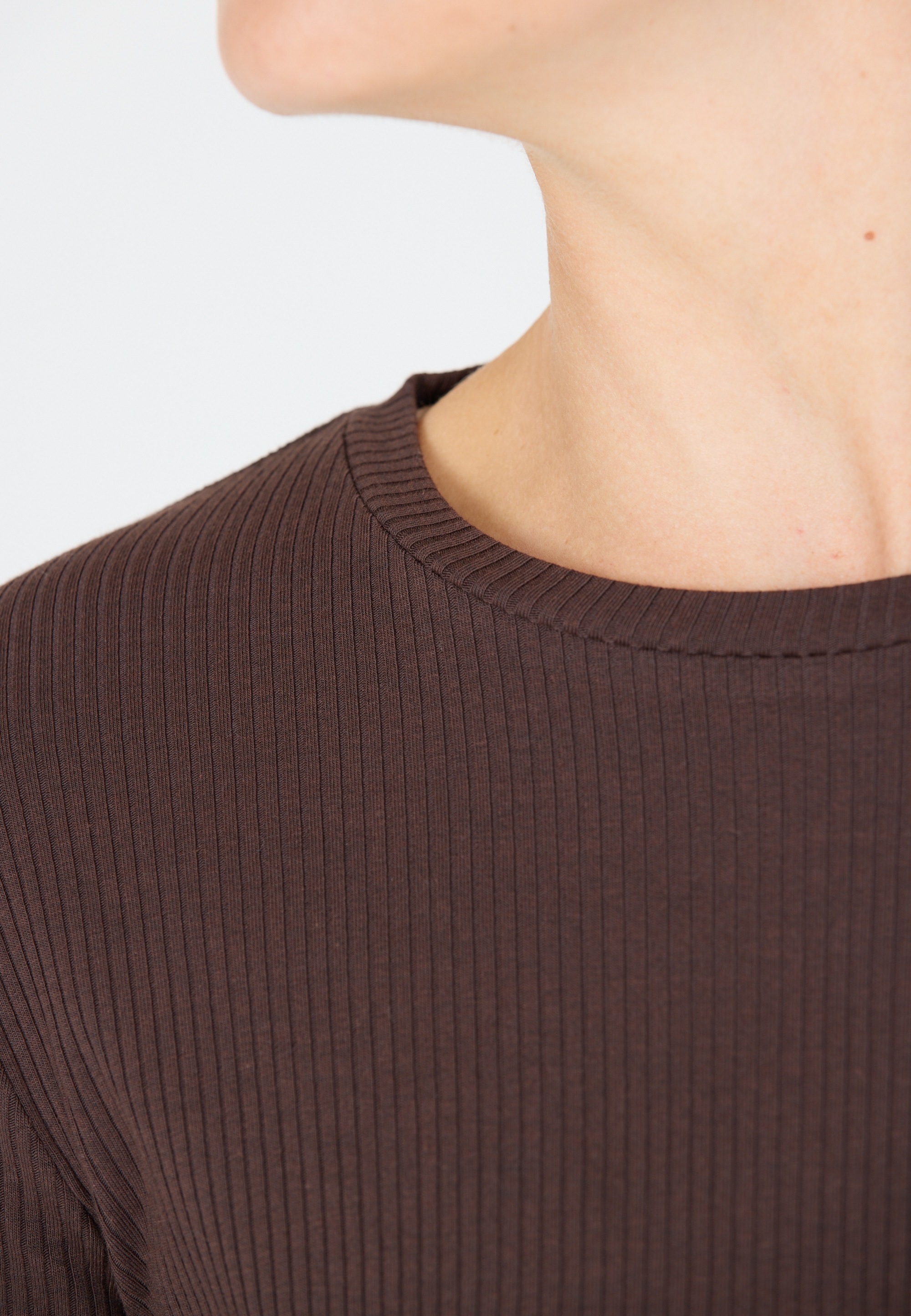 ATHLECIA Langarmshirt »Lankae«, (1 tlg.), mit feuchtigkeitsregulierenden Eigenschaften und 4-Wege-Stretch