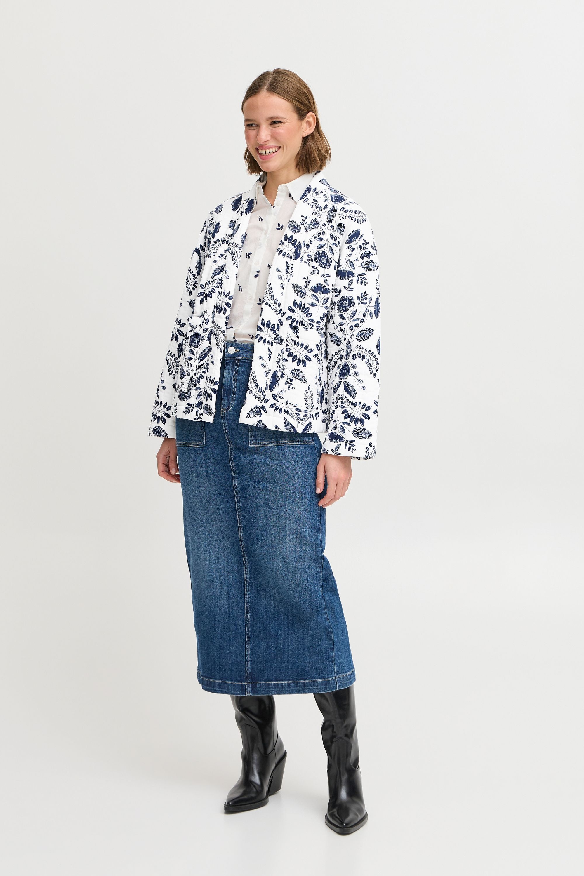 b.young Kurzjacke »Kurzjacke BYDAIMA KIMONO -«, ohne Kapuze
